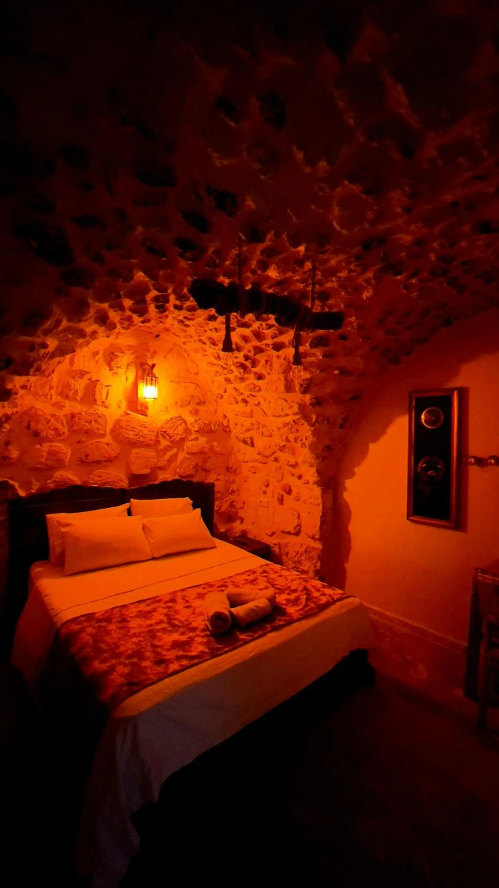 Bed in Mons Masius Hotel Teras