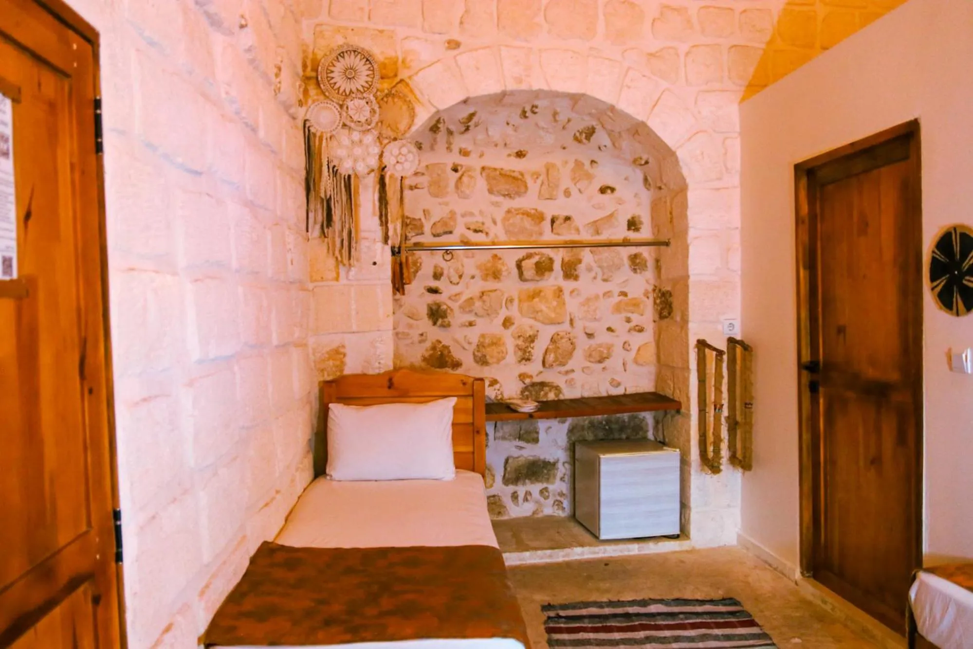 Bed in Mons Masius Hotel Teras