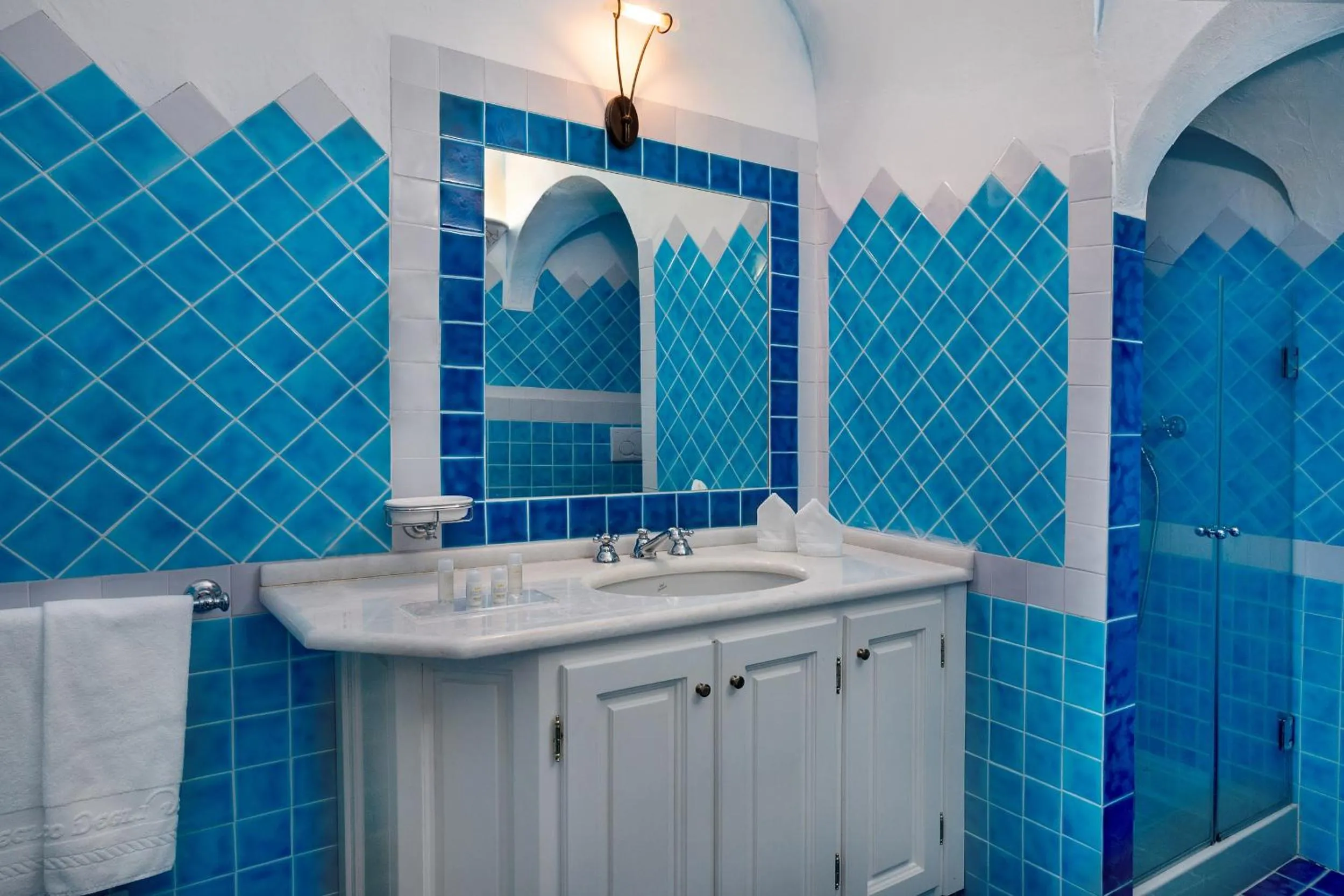 Bathroom in Felix Hotels - Country Resort Parco degli Ulivi