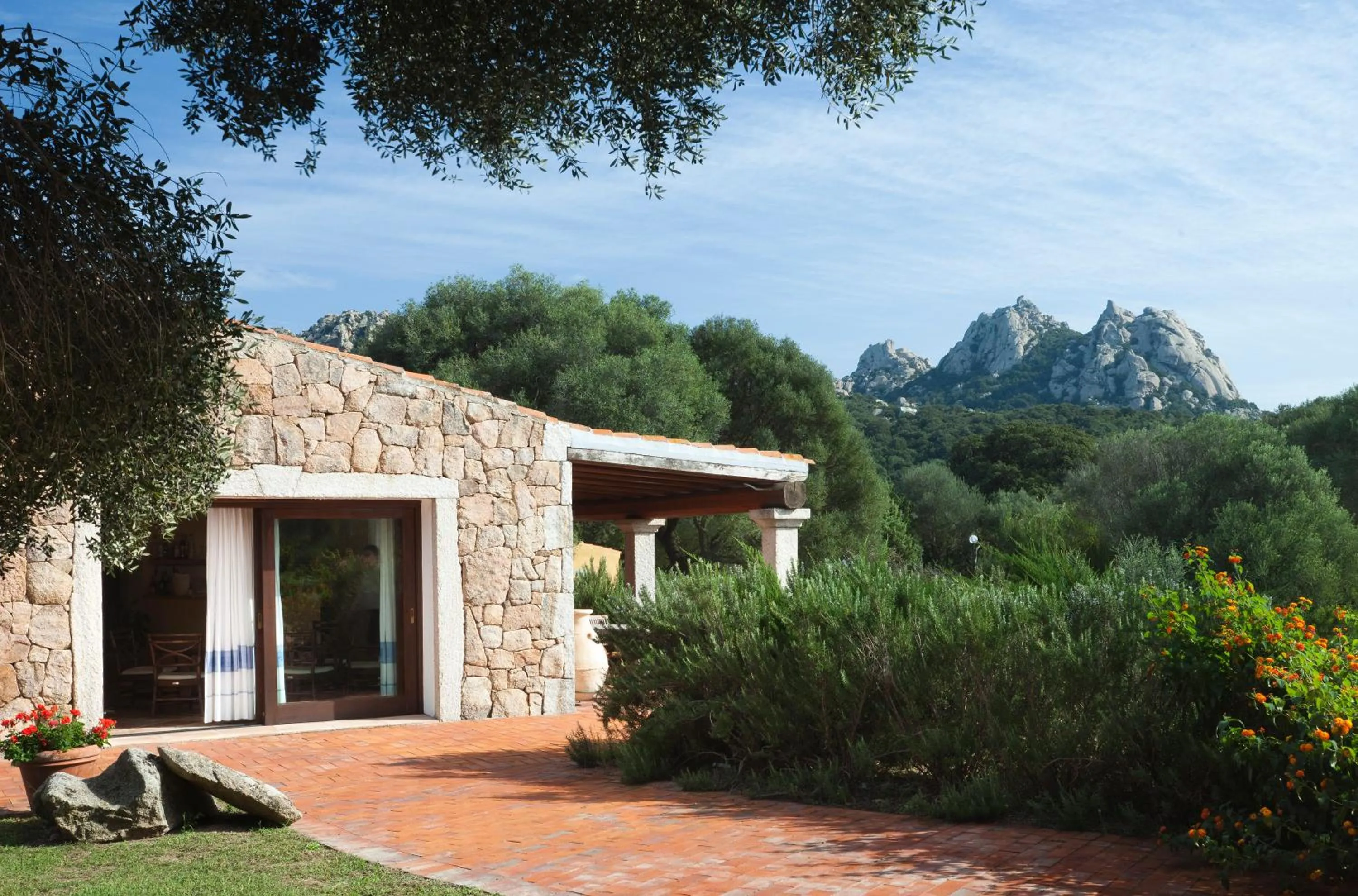 Facade/entrance in Felix Hotels - Country Resort Parco degli Ulivi