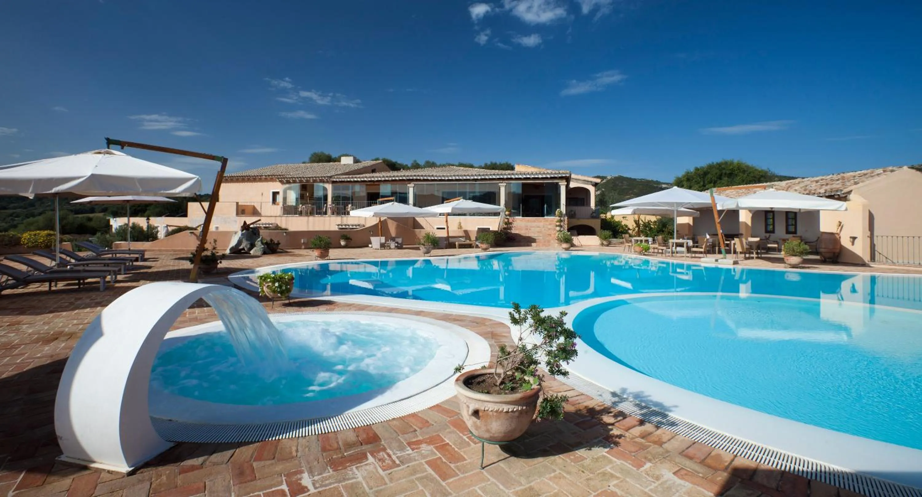 Swimming pool in Felix Hotels - Country Resort Parco degli Ulivi