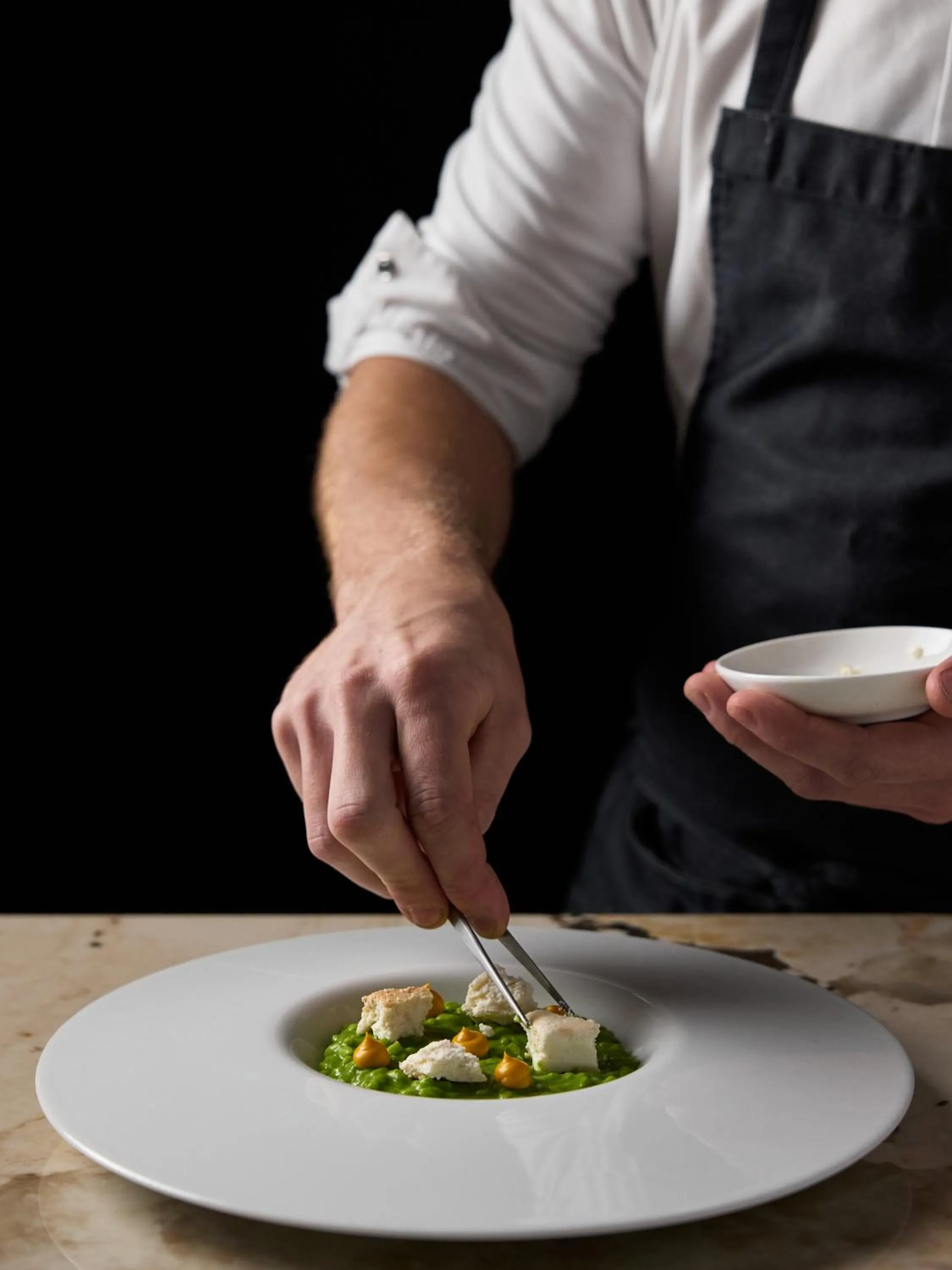 Restaurant/places to eat in Badia Hill