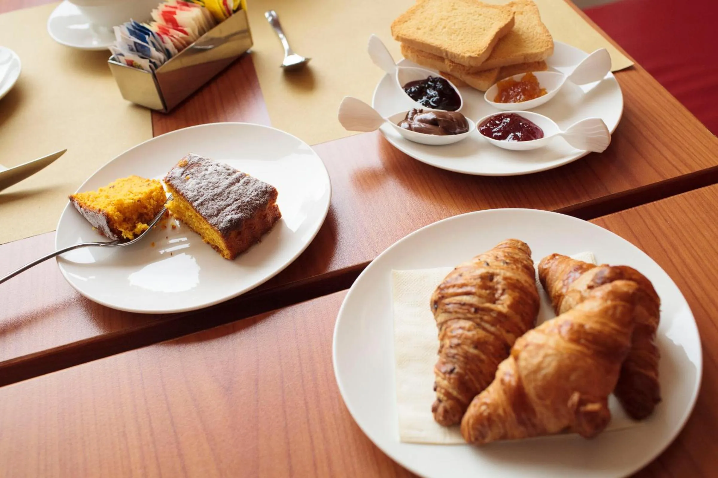 Buffet breakfast in Hotel Continental