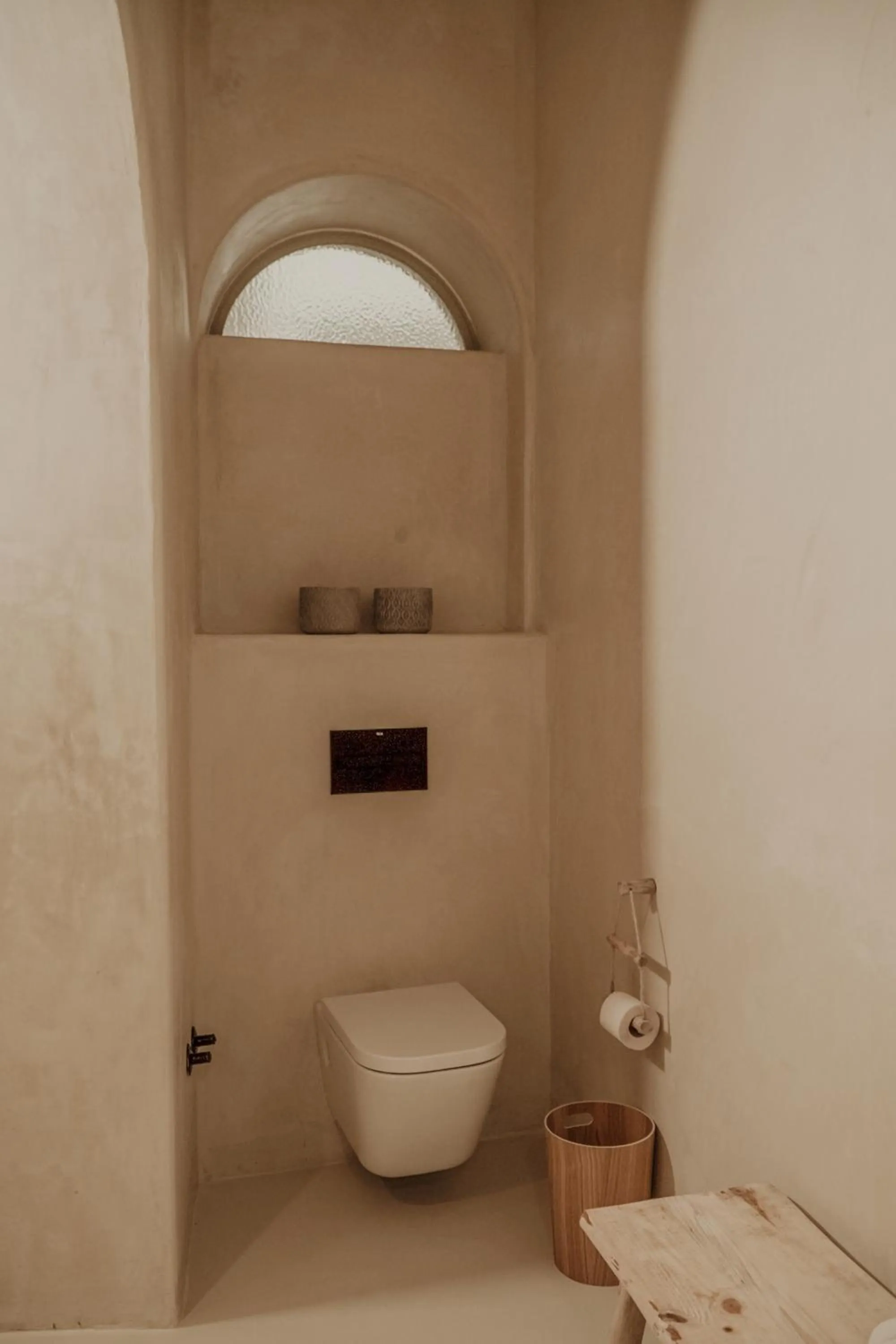 Toilet in EntreArcos Casa Eco-Boutique