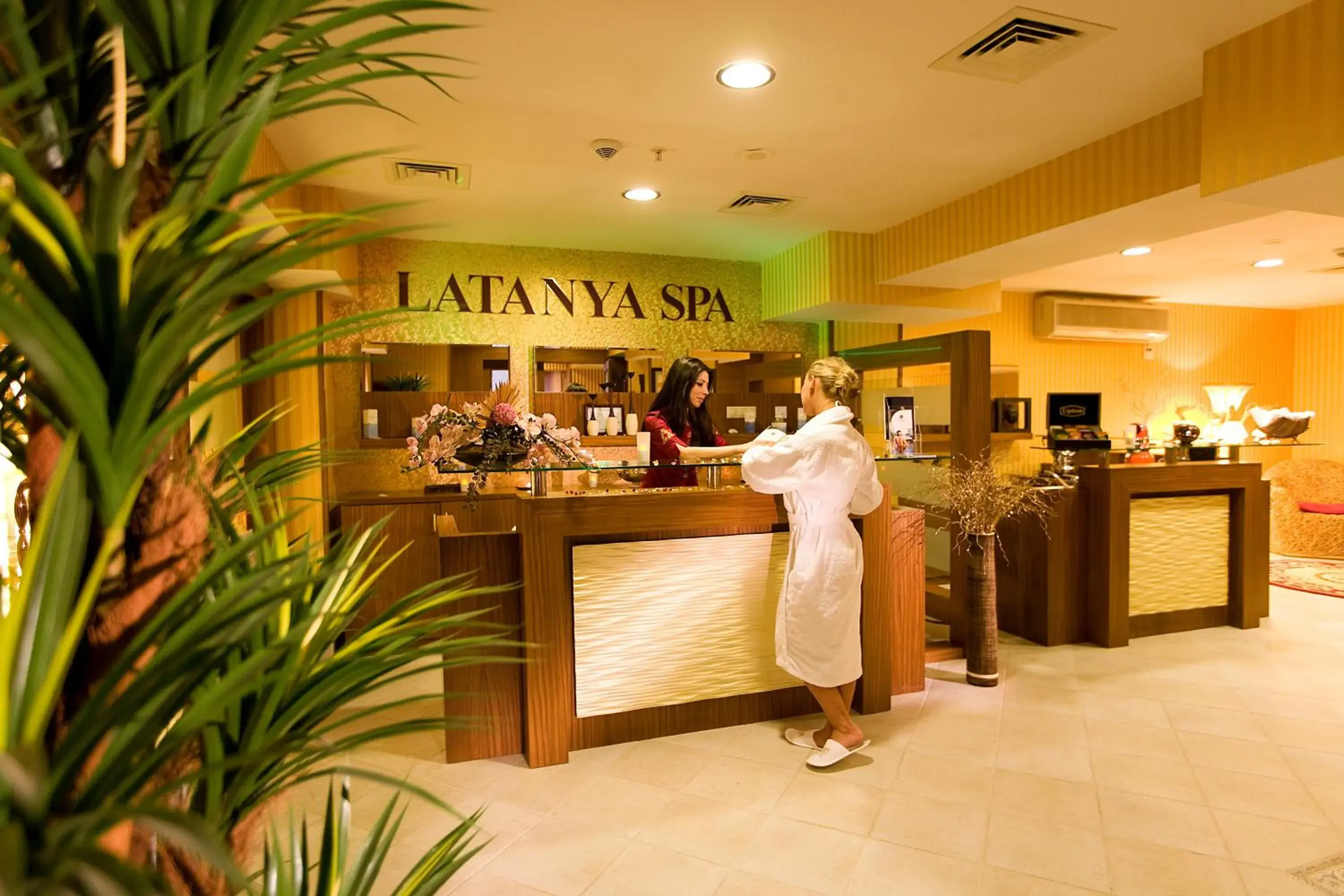 Spa and wellness centre/facilities in Latanya Palm & SPA Airport Antalya Spa and wellness centre/facilities in Latanya Palm & SPA Airport Antalya