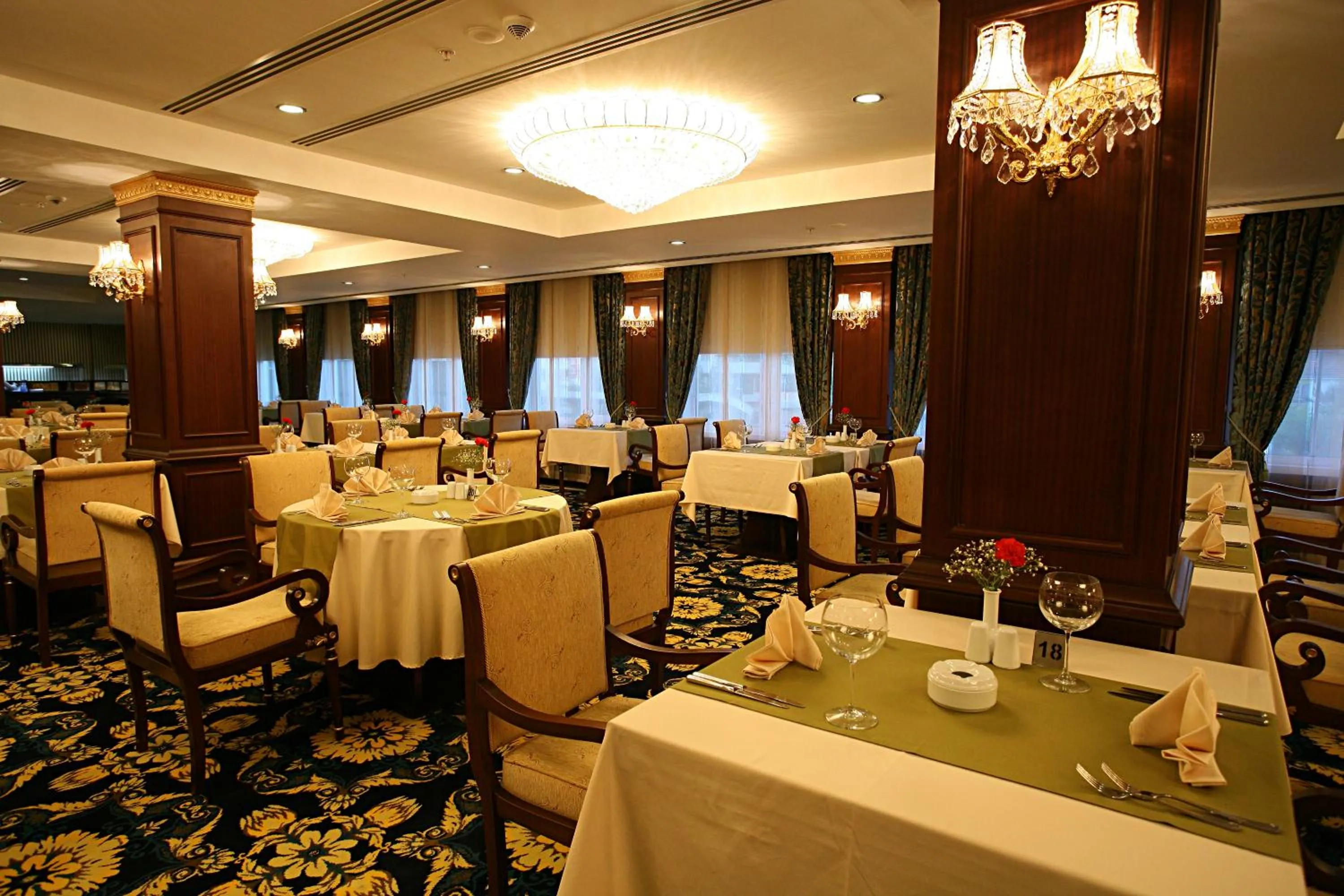 Restaurant/places to eat in Latanya Palm & SPA Airport Antalya