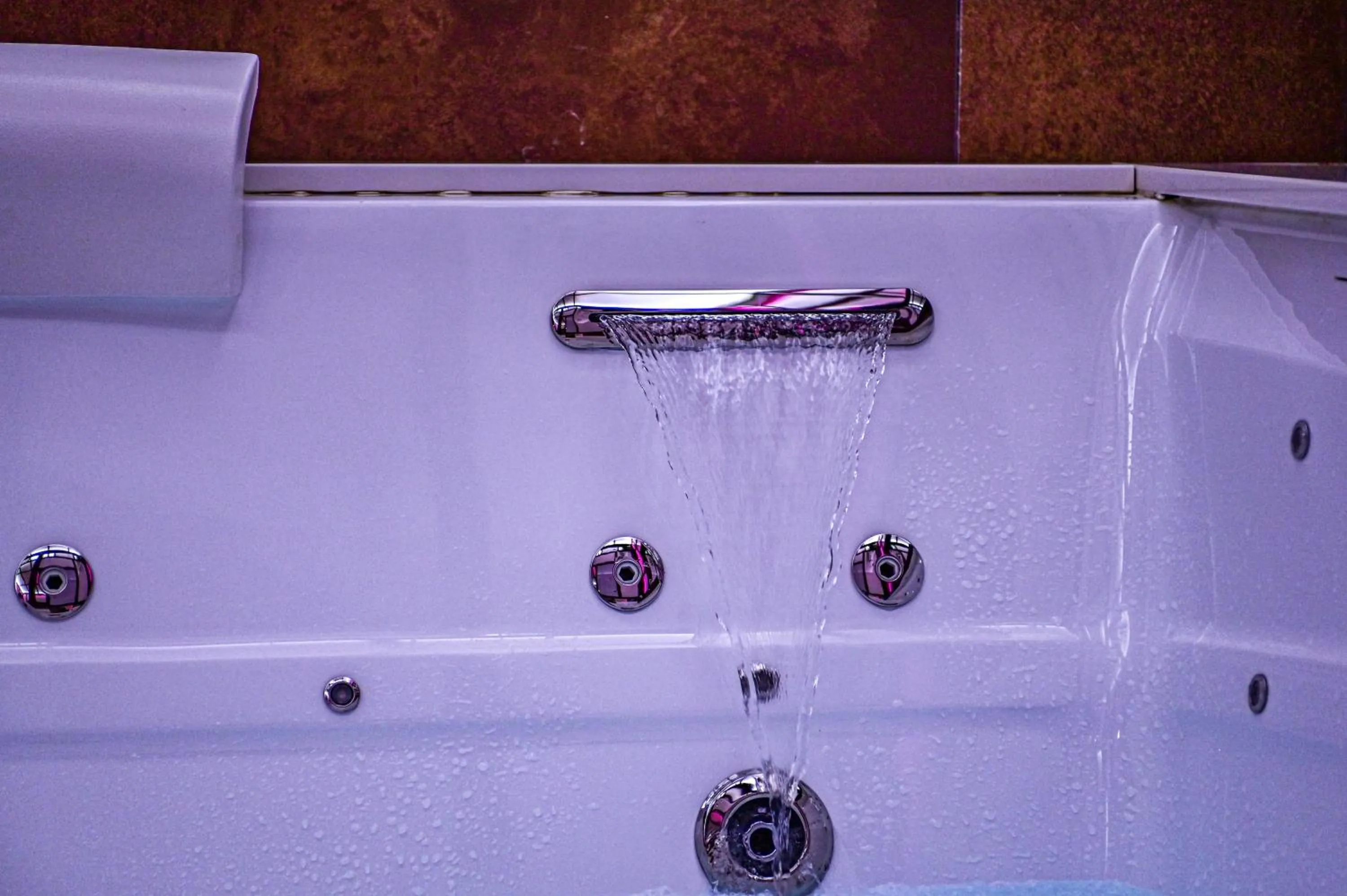 Hot Tub in MagicSuite Guest House Roma Vaticano