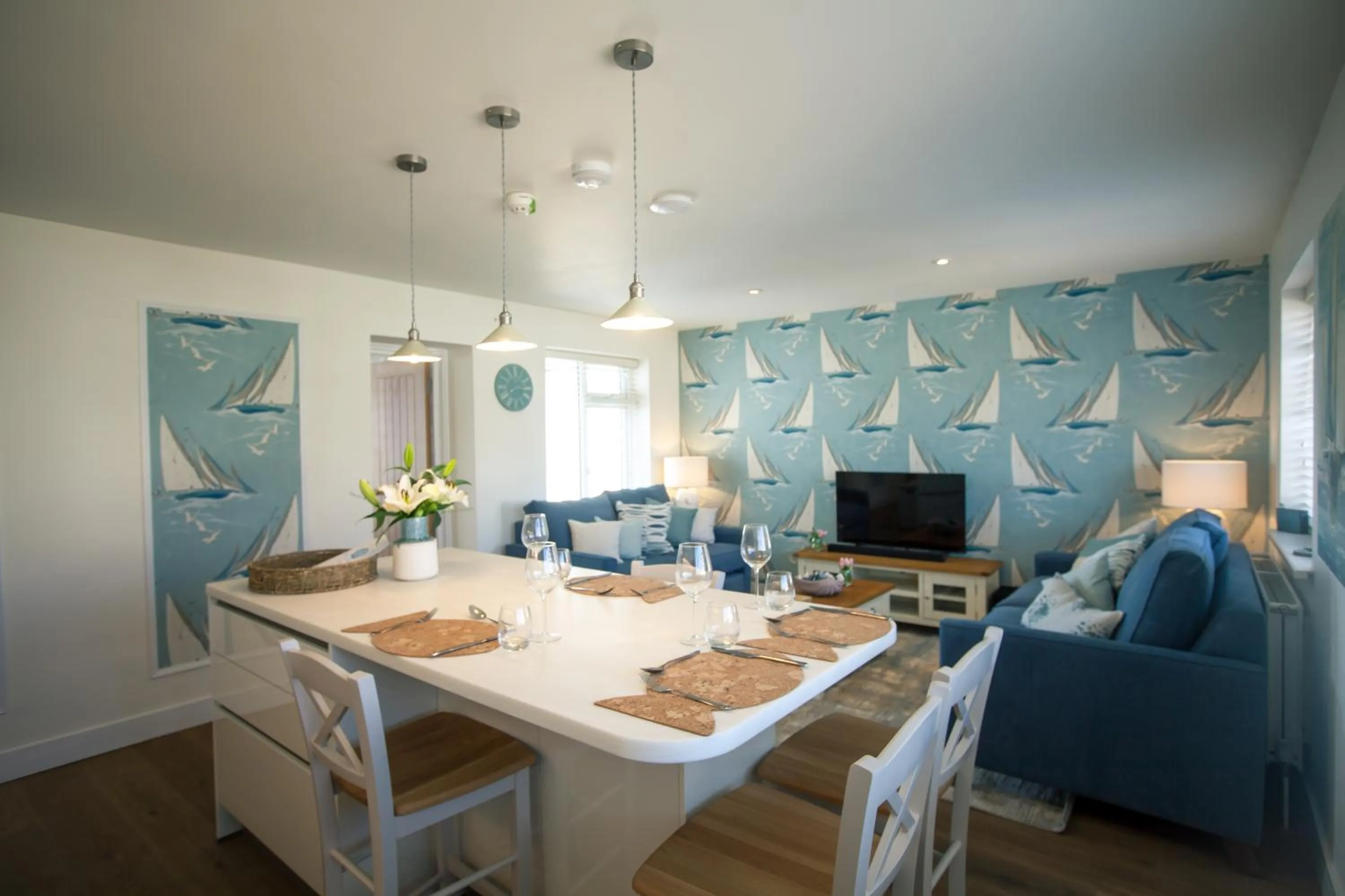 TV and multimedia in The Beach Escapes