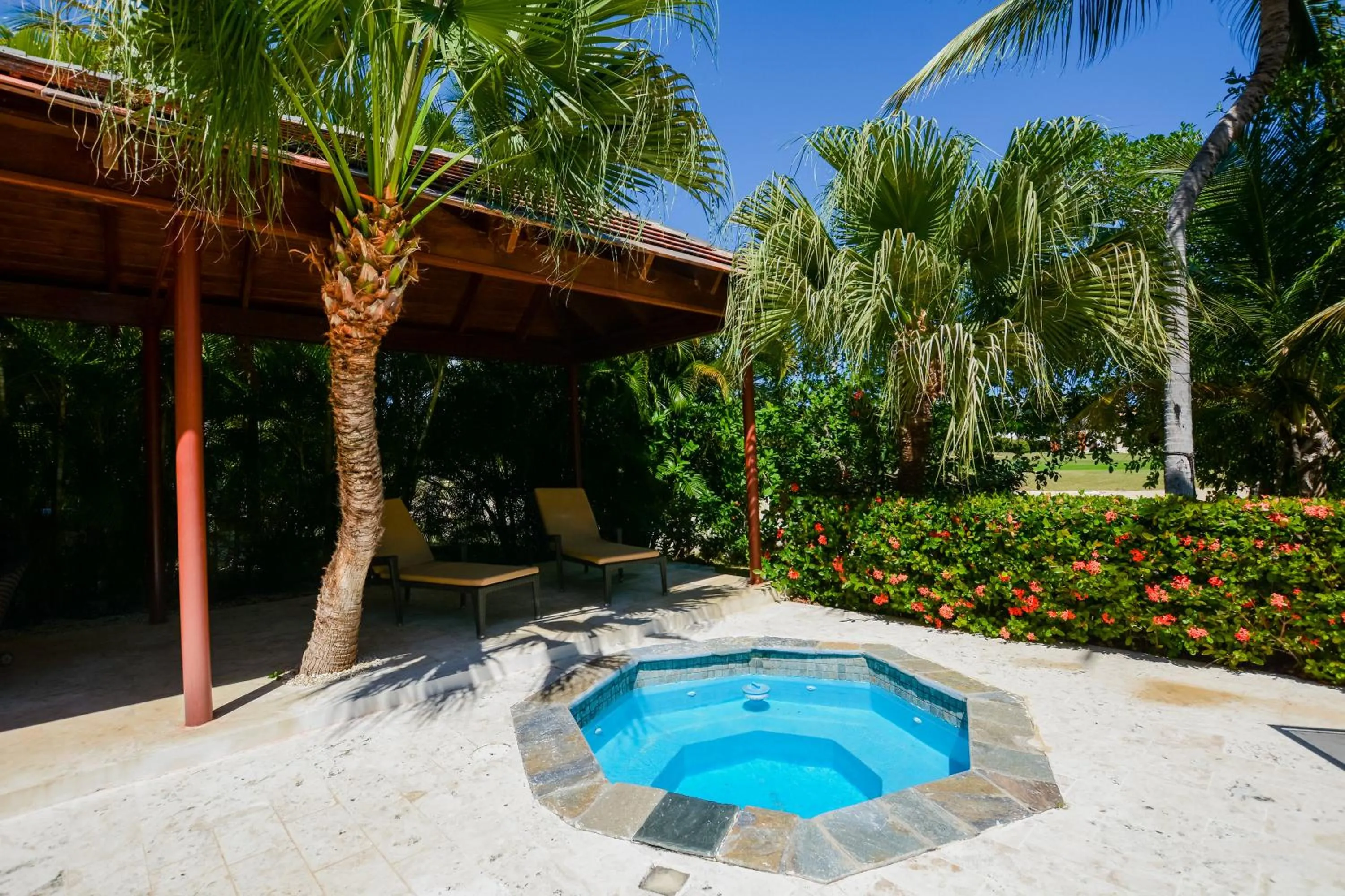 Garden in Private Pool Villa in PuntaCana Resort & Club