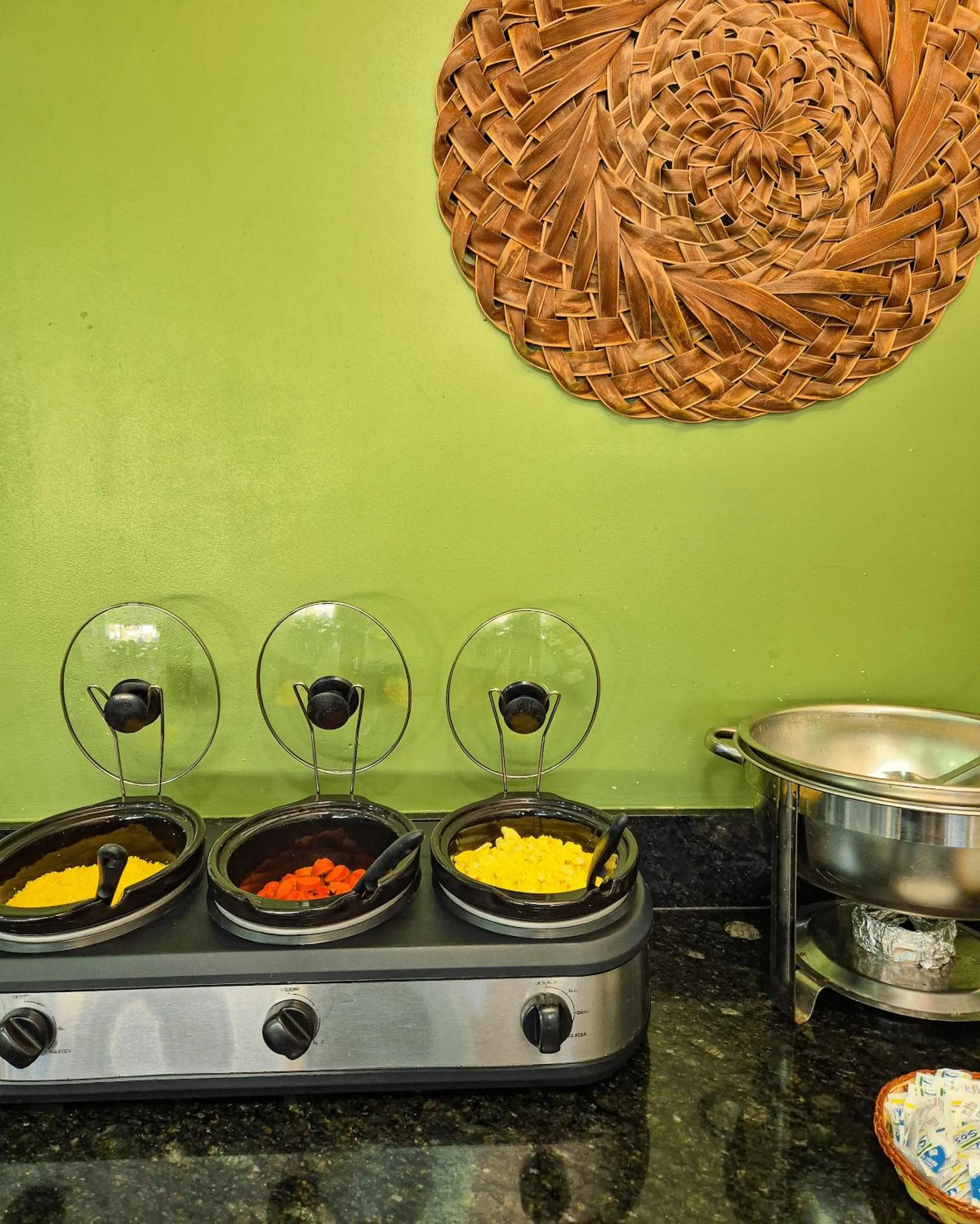 Breakfast in Pousada Jardins Tropical