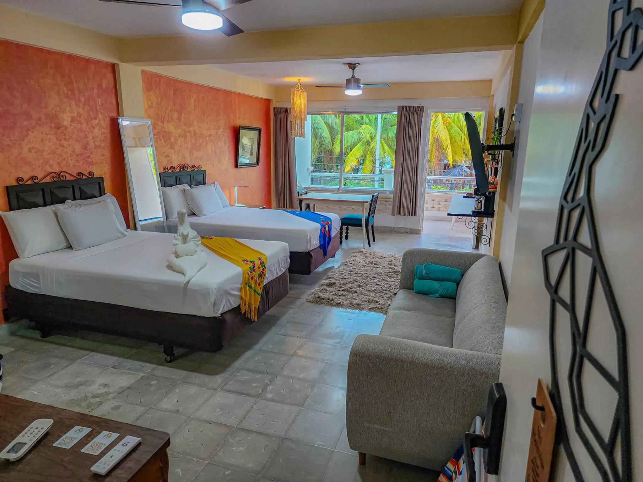 Photo of the whole room, Bed in Antillas