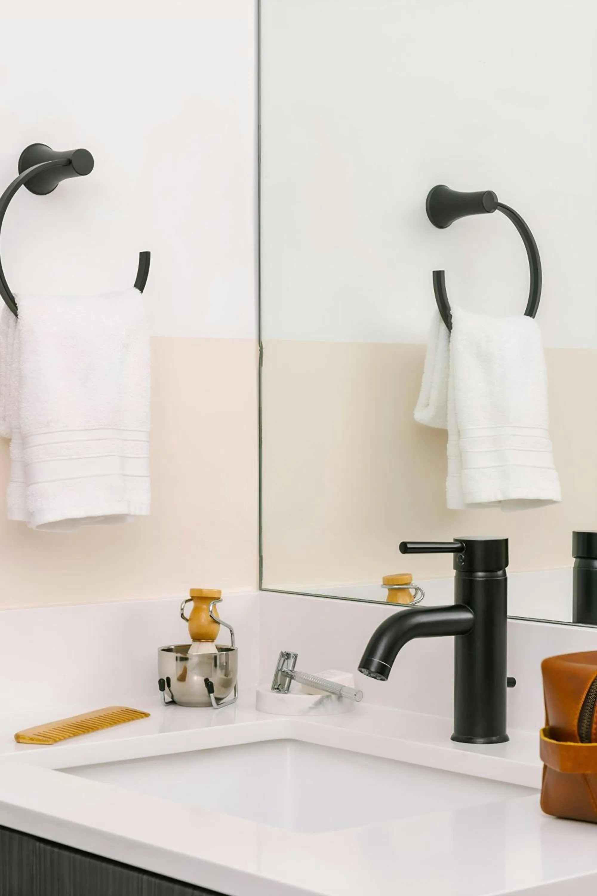 Bathroom in Sonder by Marriott Bonvoy The Opal Apartments River North