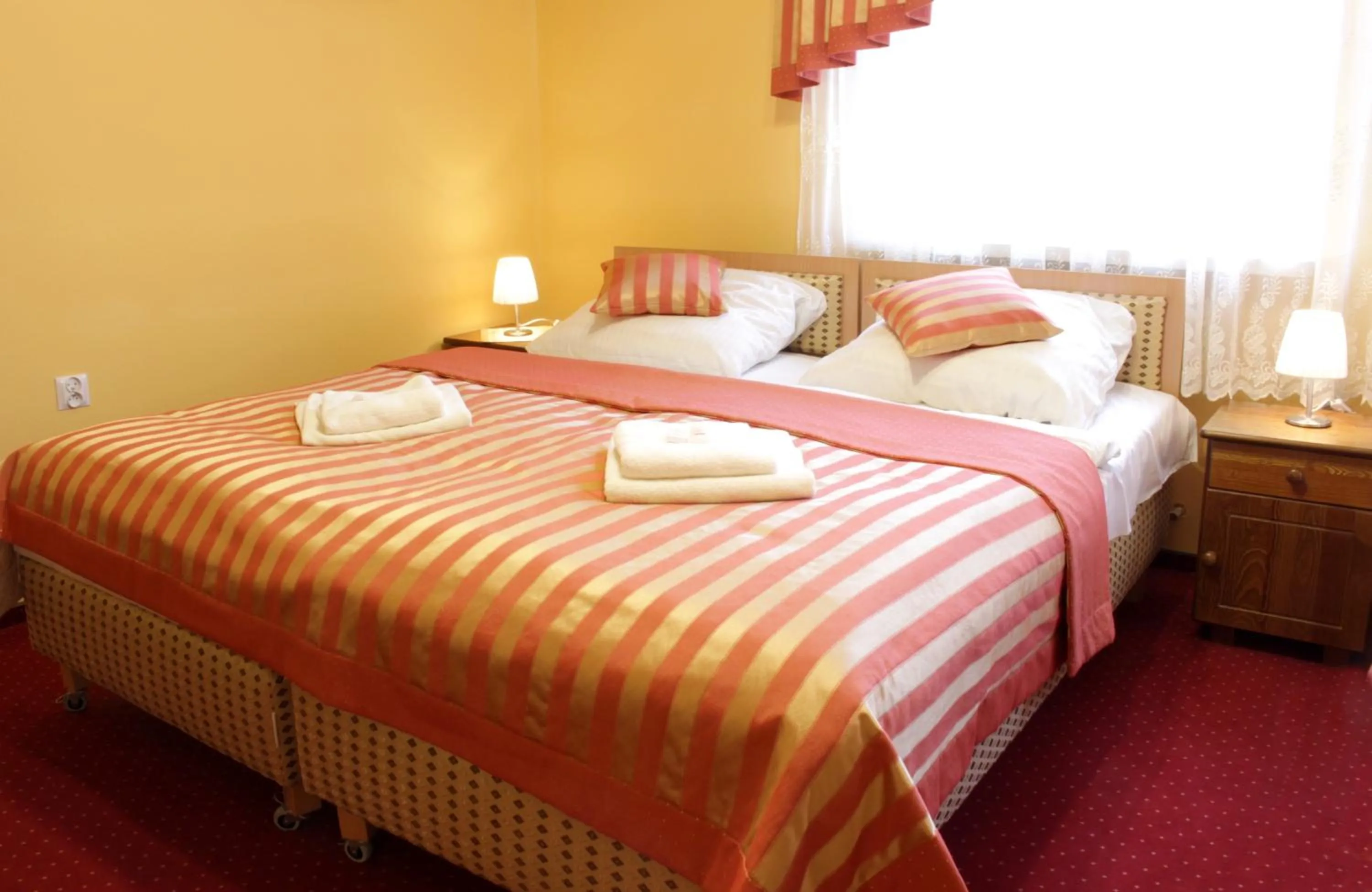 Bed in Hotel Dukat
