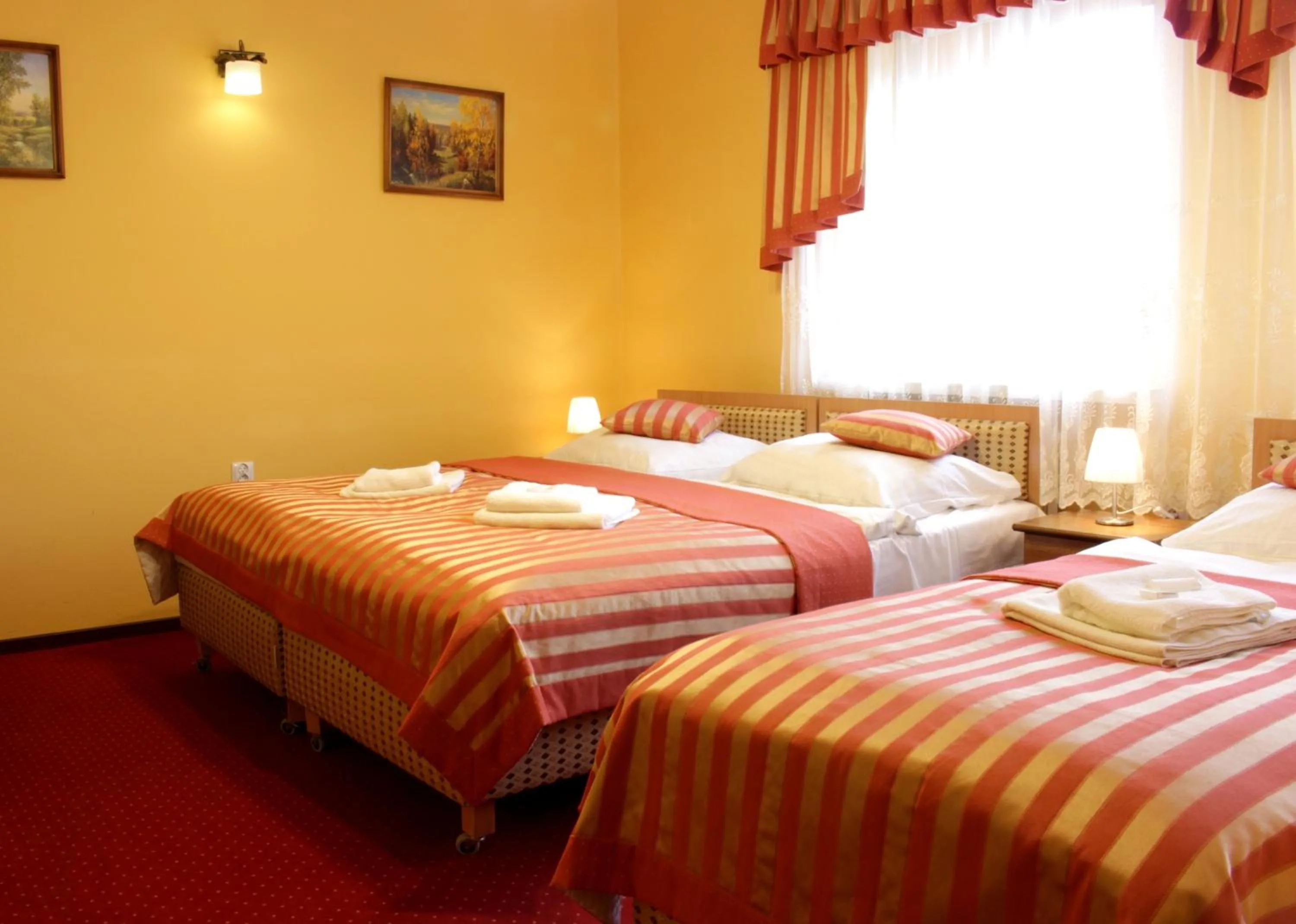 Bed in Hotel Dukat