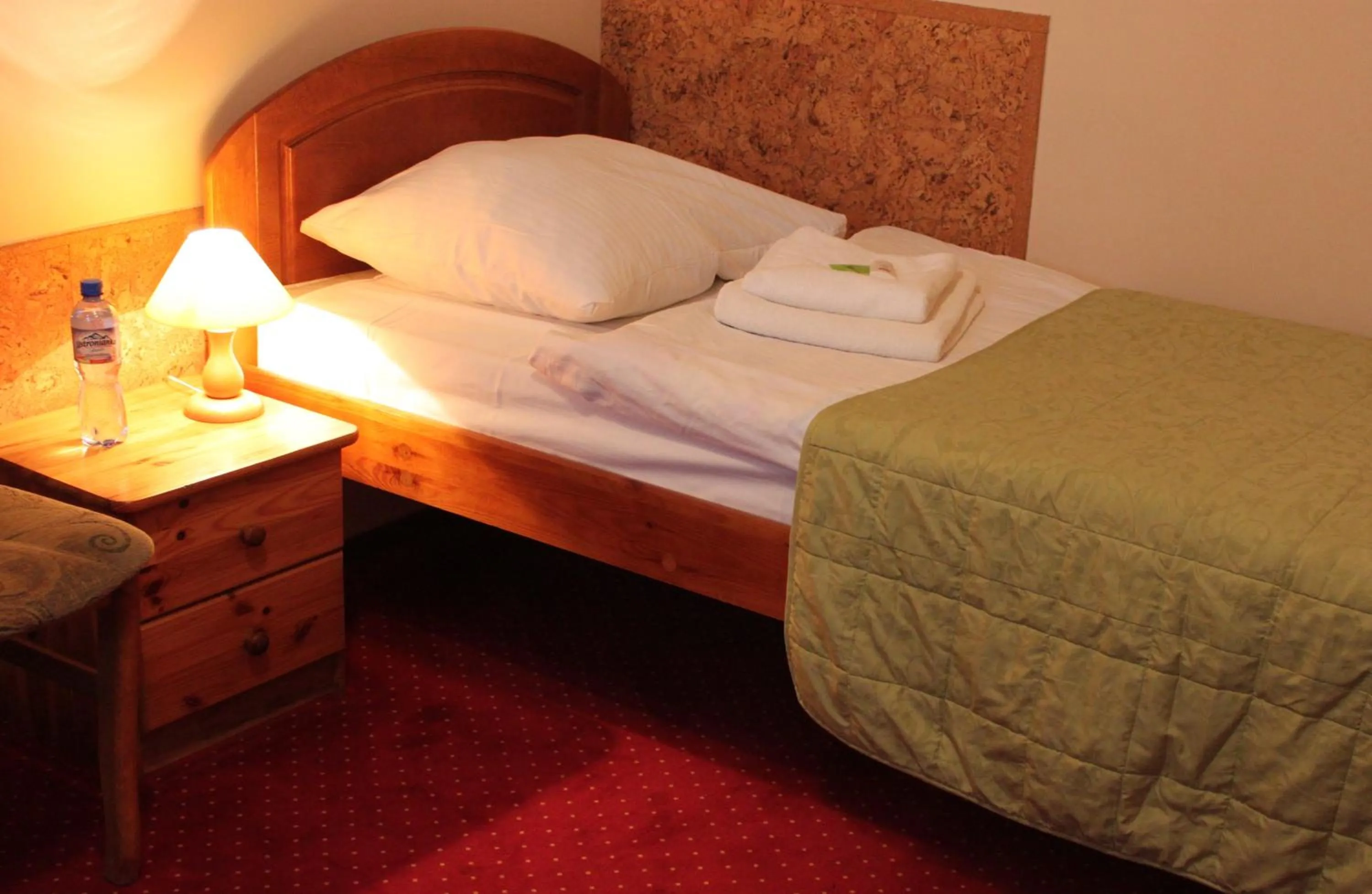 Bed in Hotel Dukat