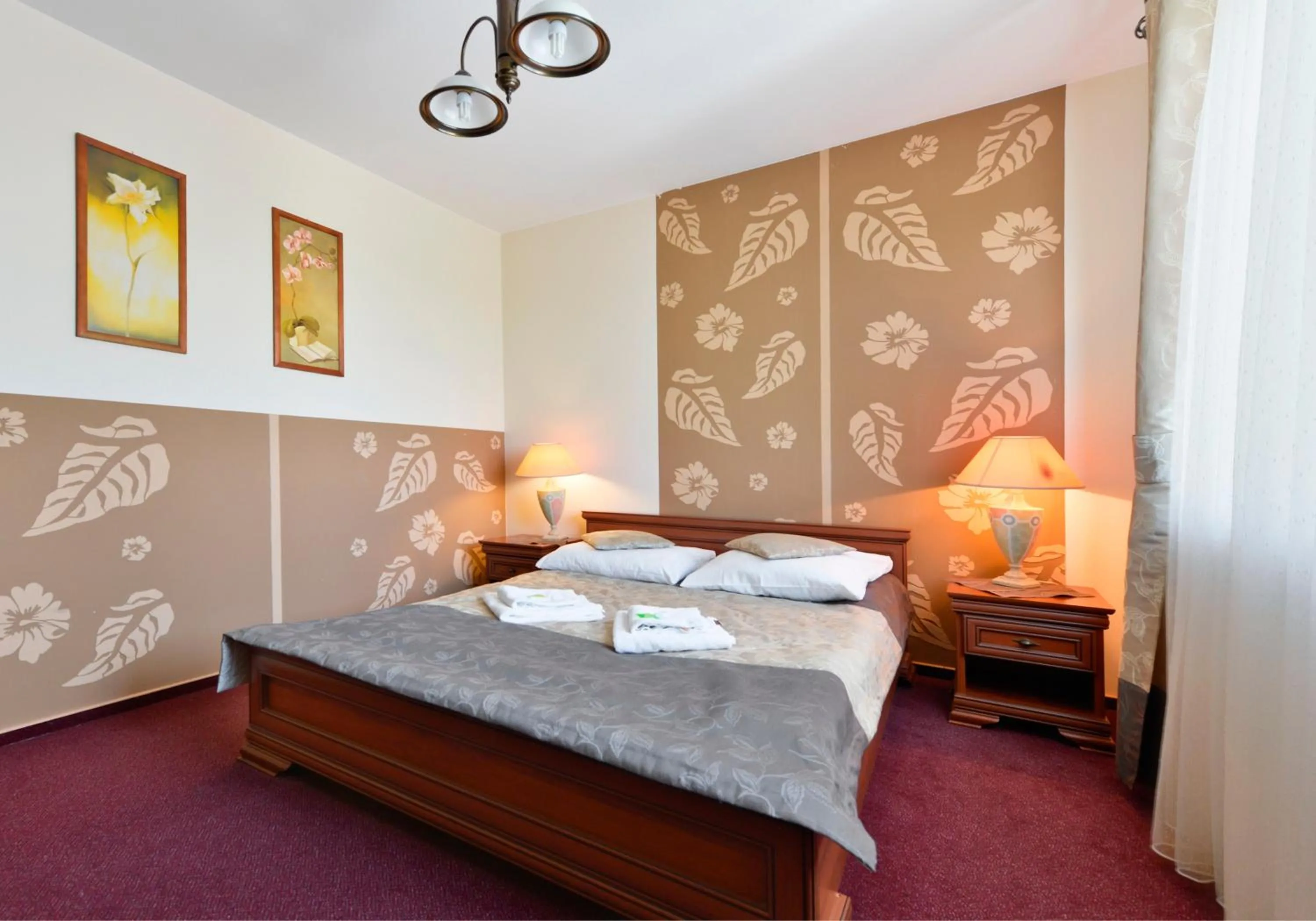 Bed in Hotel Dukat