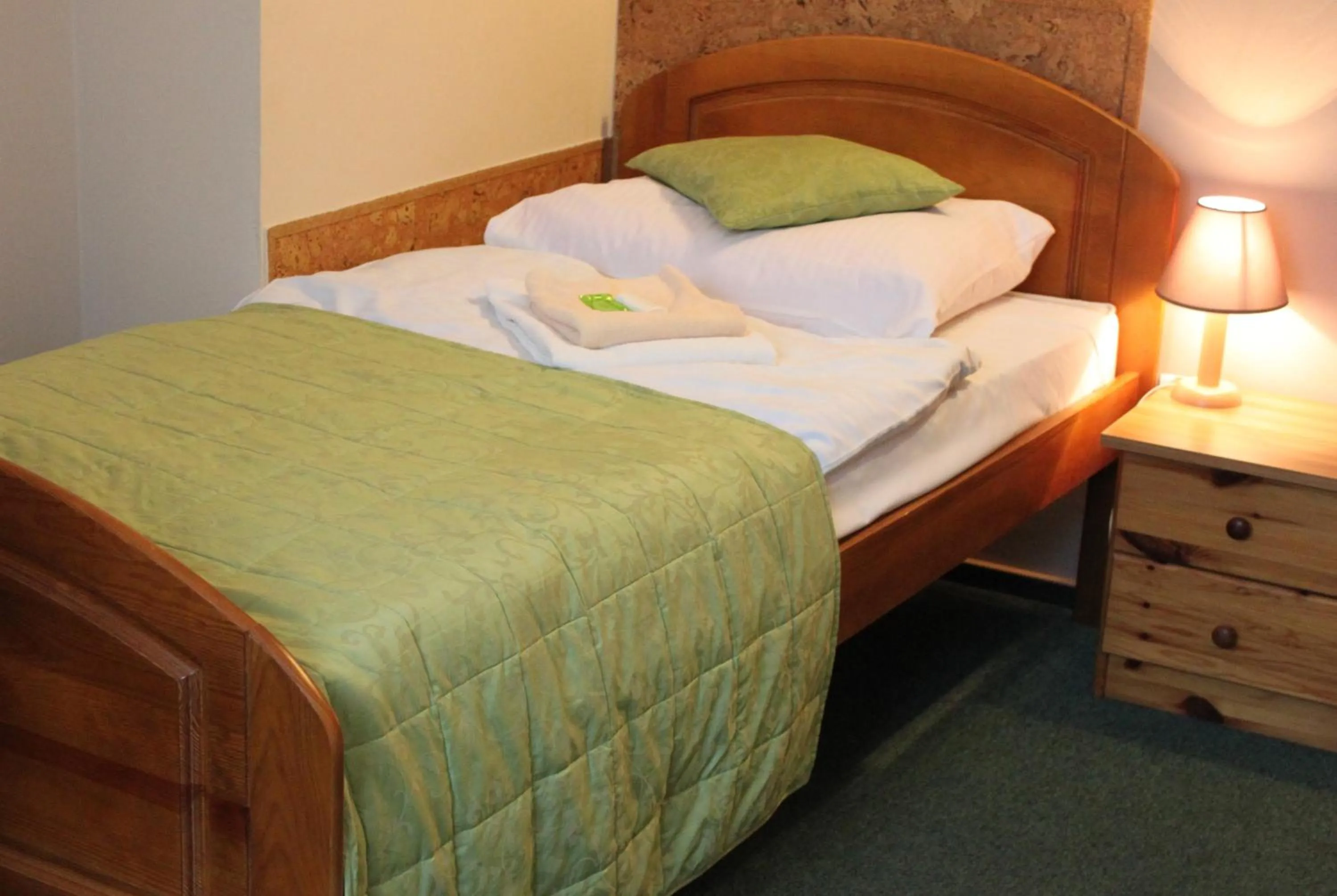 Bed in Hotel Dukat