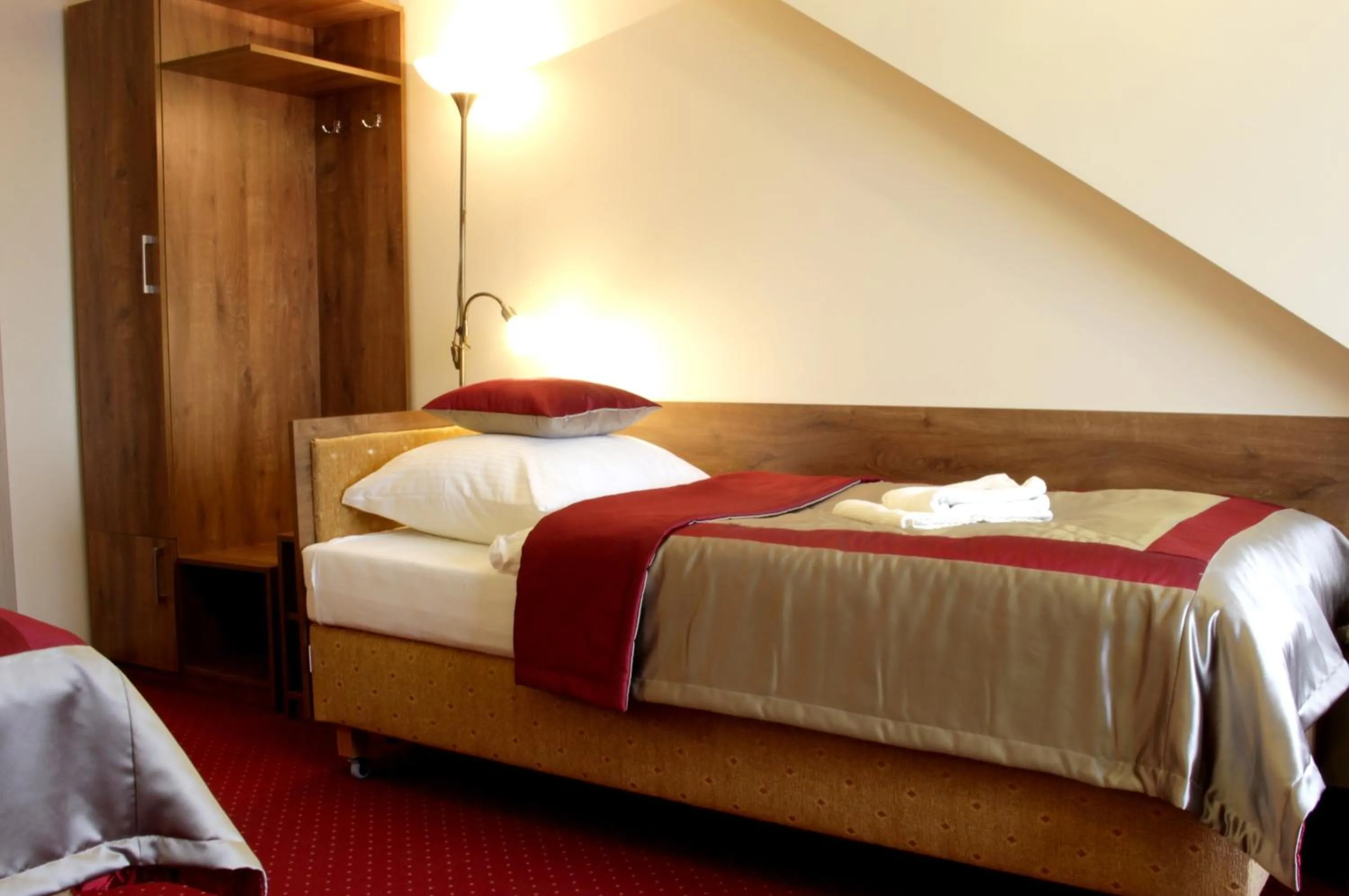 Bed in Hotel Dukat