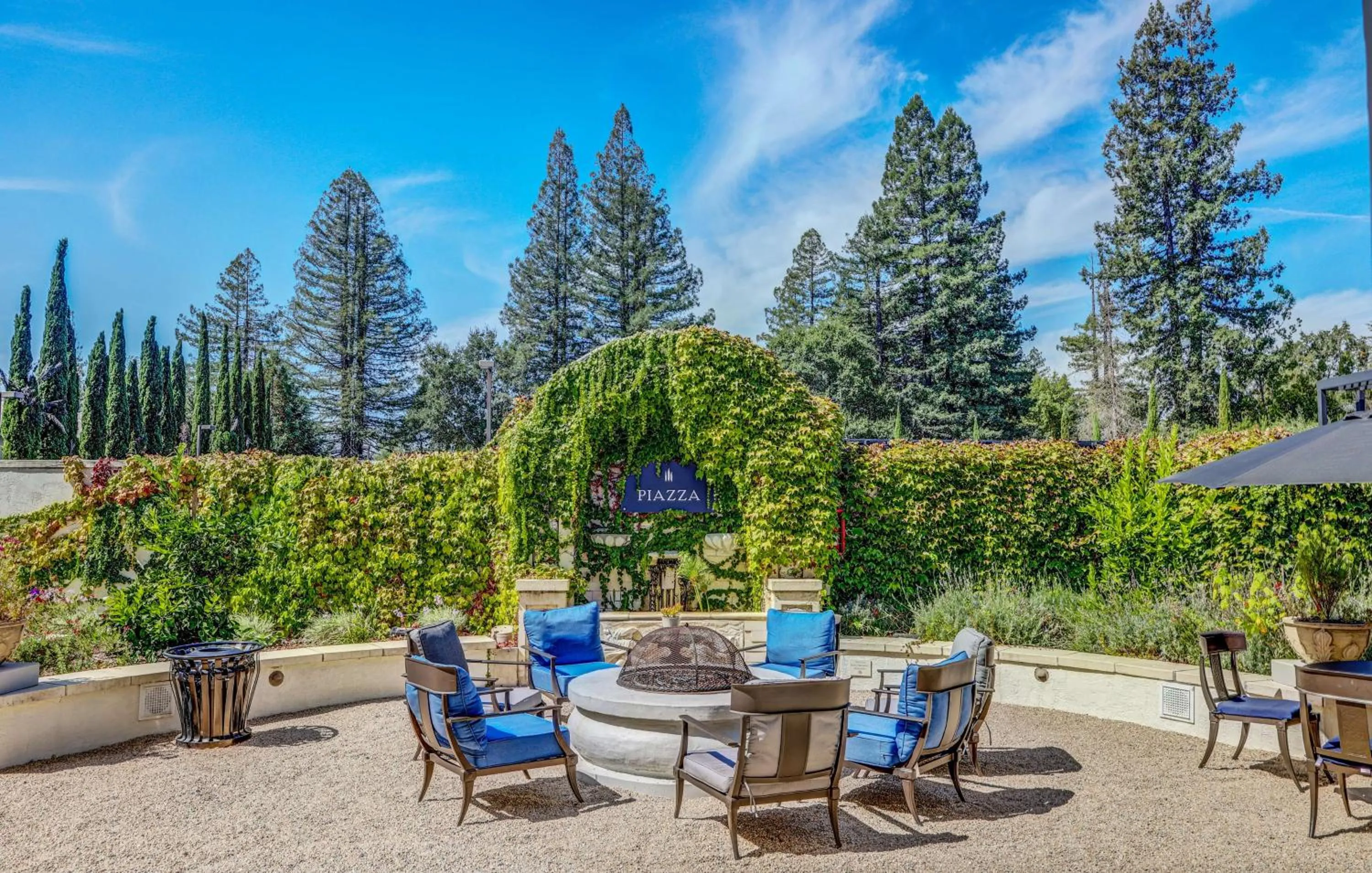 Patio in The Lodge at Healdsburg, Tapestry Collection by Hilton