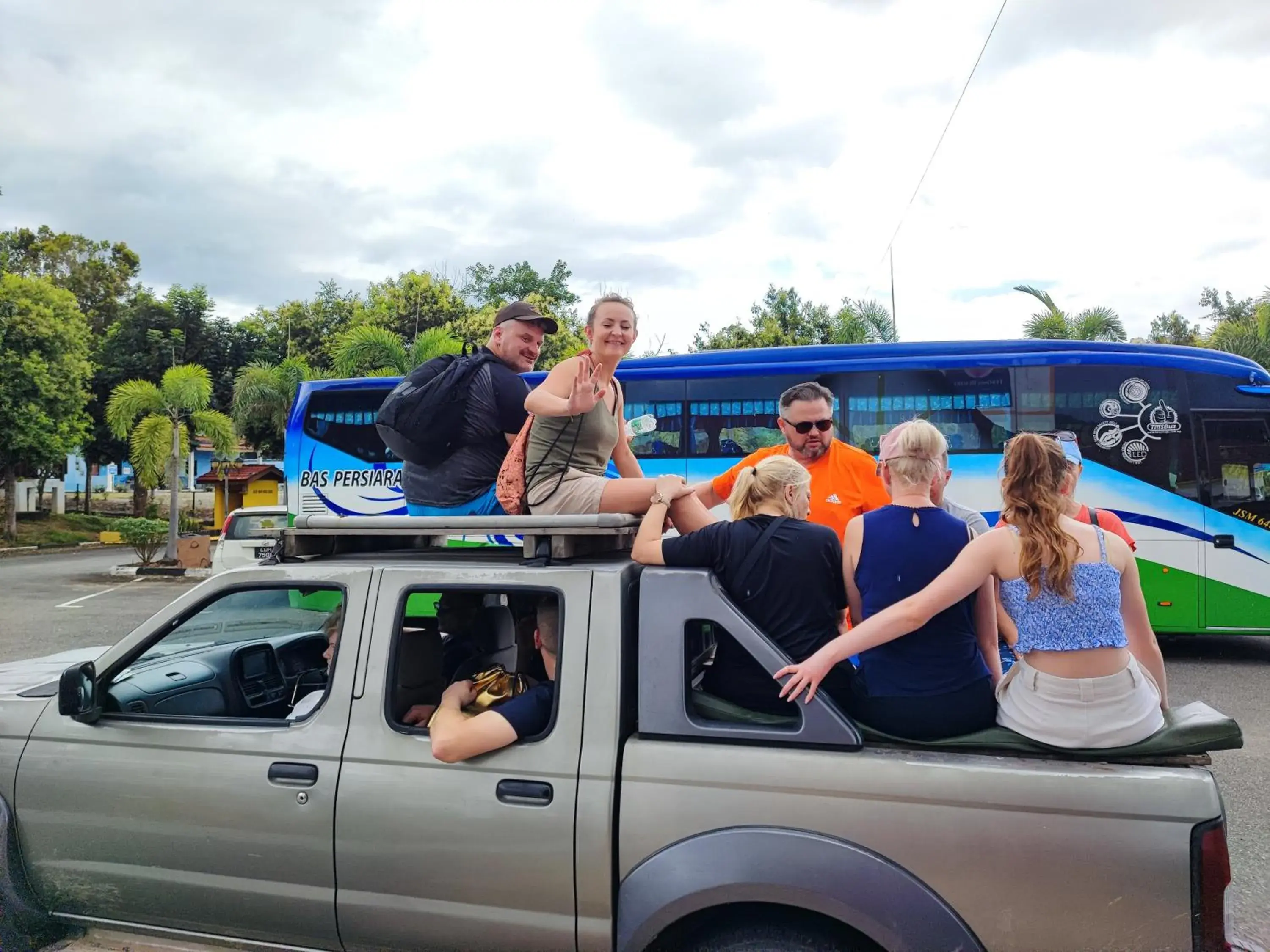 People in Tekoma Resort Taman Negara People in Tekoma Resort Taman Negara