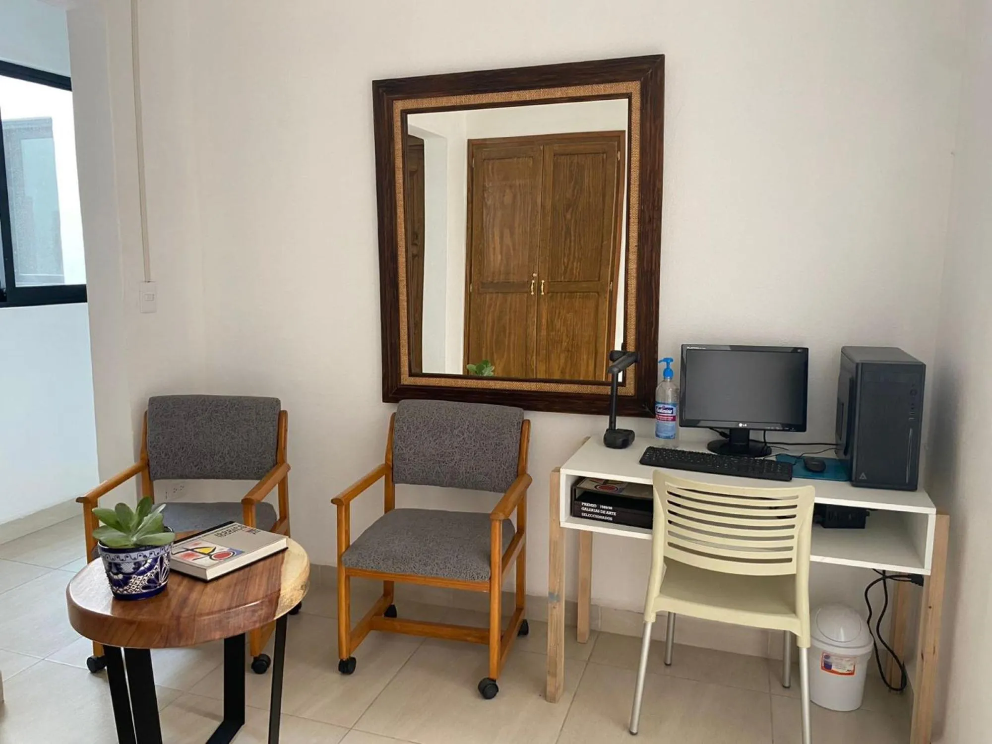 Business facilities in Hotel La Lejona