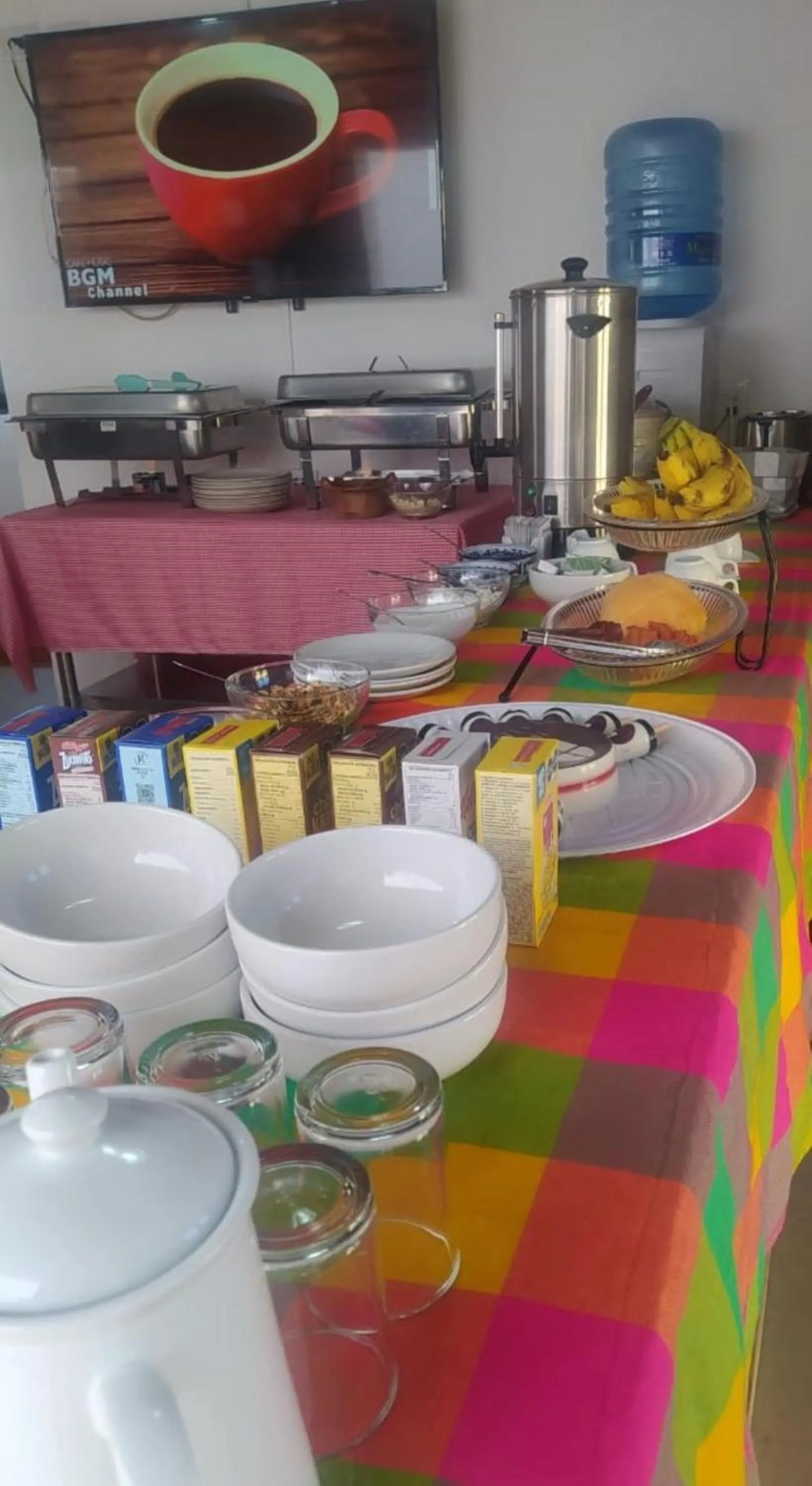 Restaurant/places to eat in Hotel La Lejona