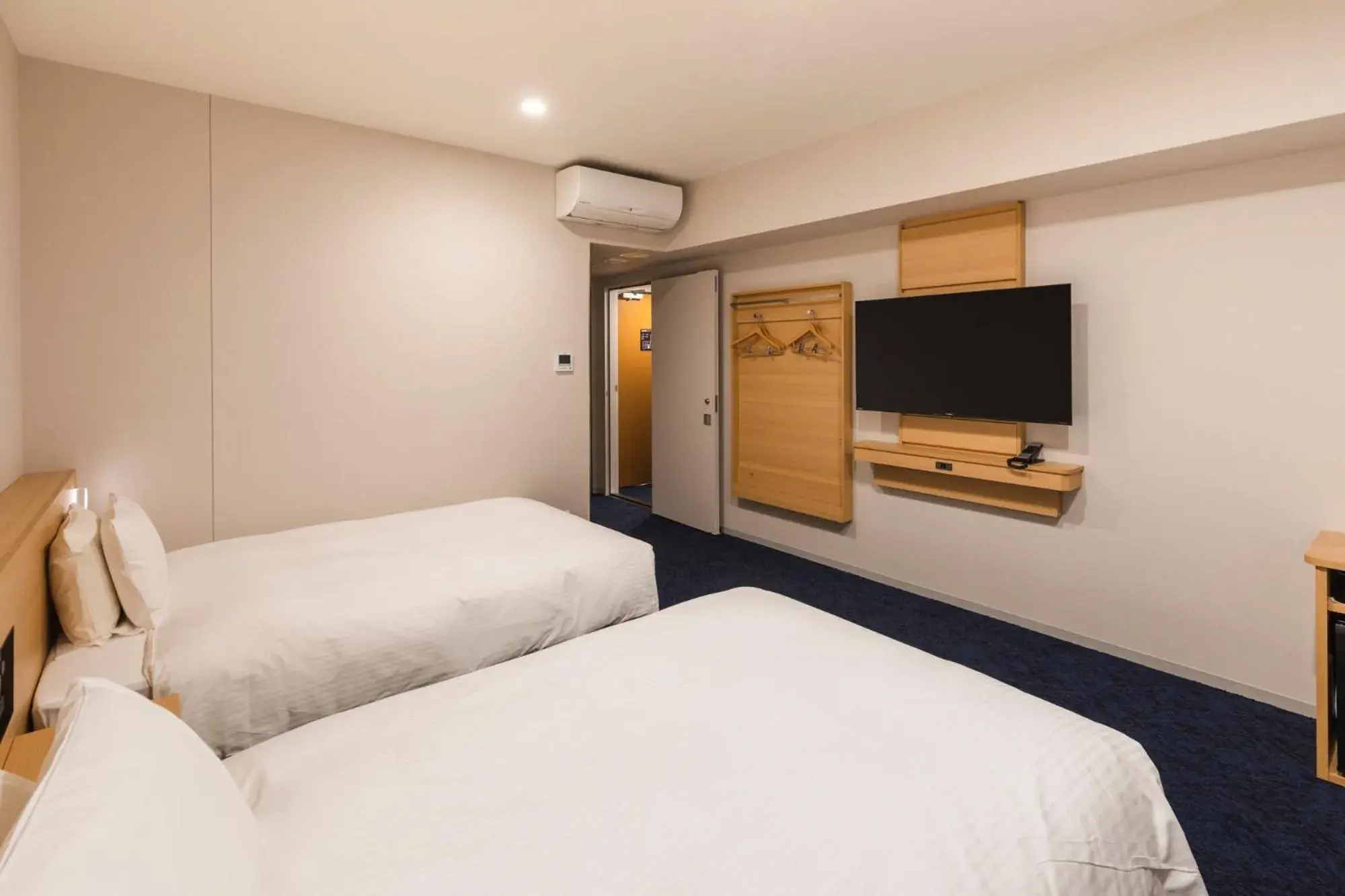 Bed in Sotetsu Grand Fresa Kumamoto Bed in Sotetsu Grand Fresa Kumamoto