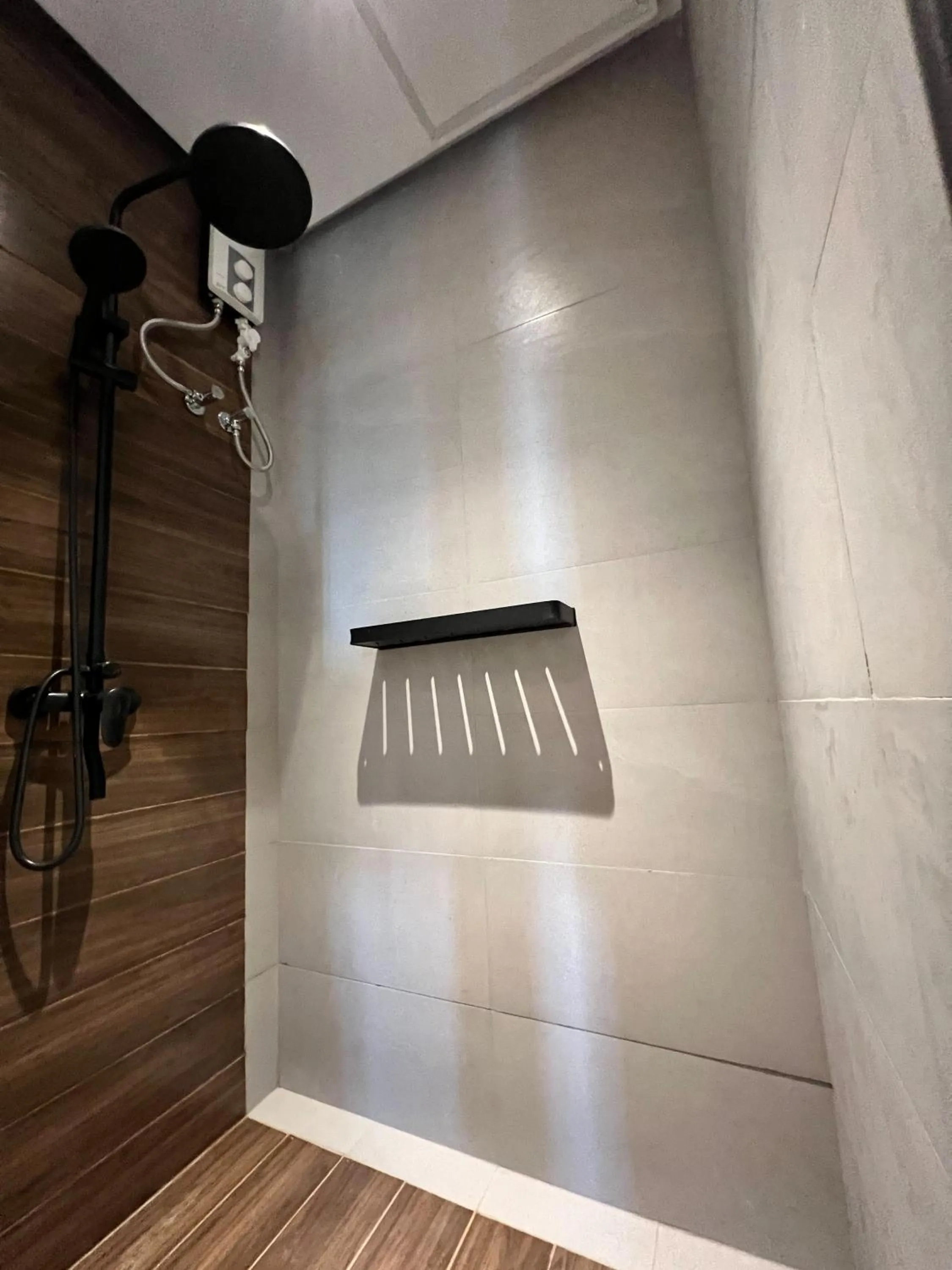 Shower in Acro Residences