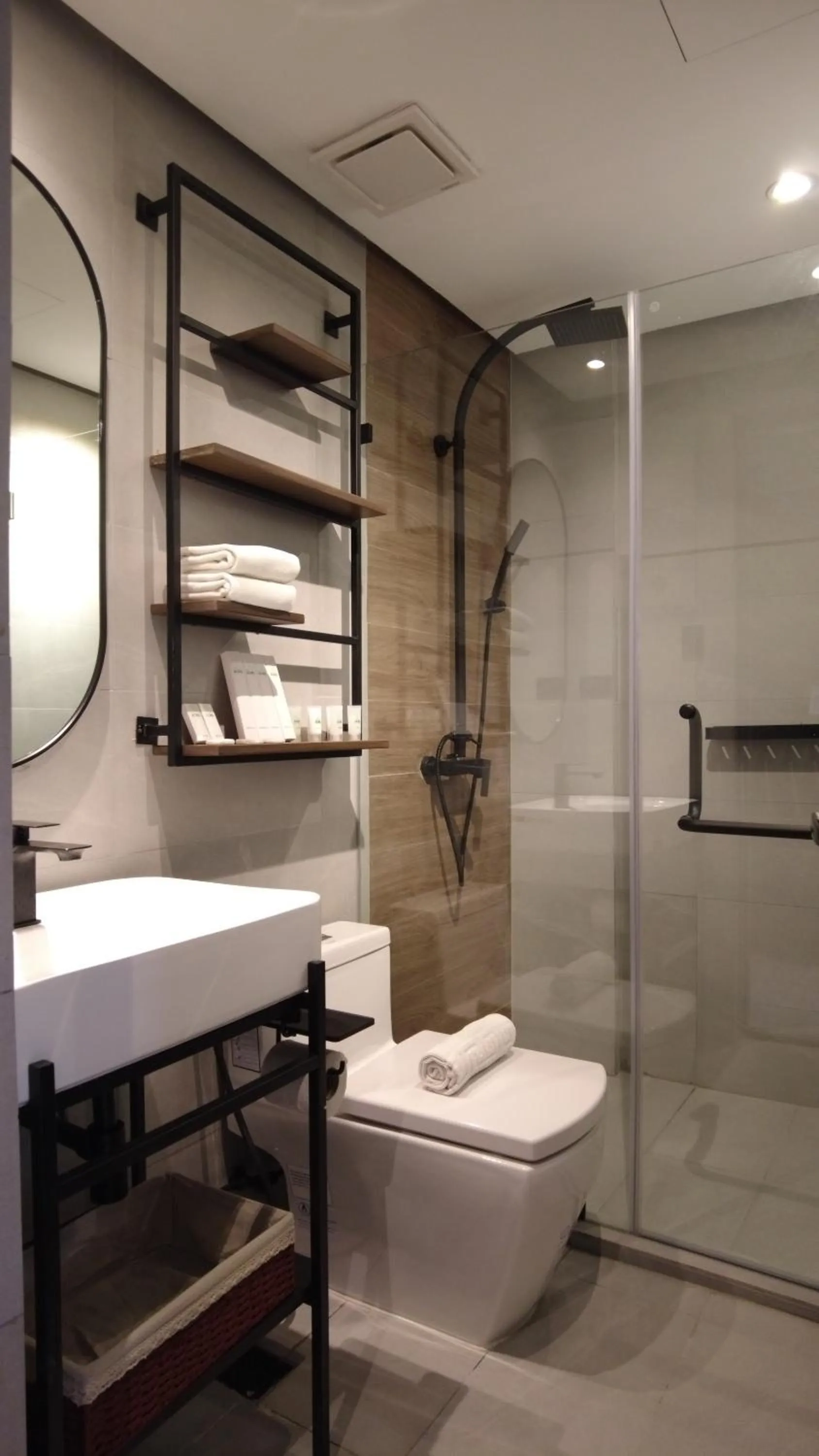 Shower in Acro Residences