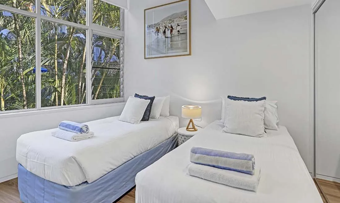 Little Cove Court - Apt 2