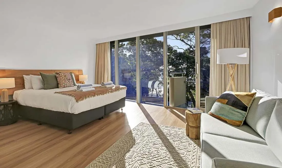 Little Cove Court - Apt 2