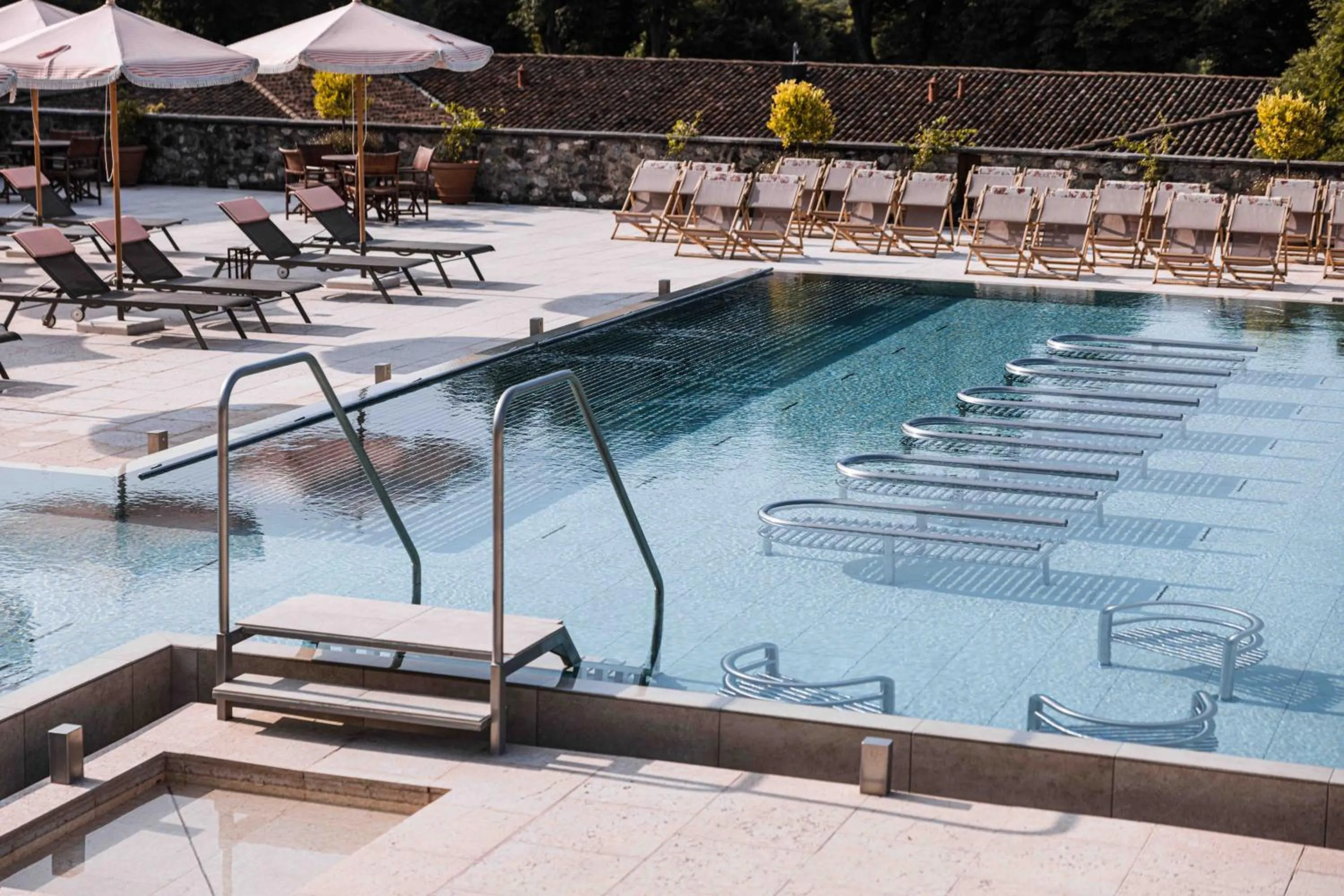 Hot Tub in QC Grand Hotel Villa Arzaga Garda Spa & Golf