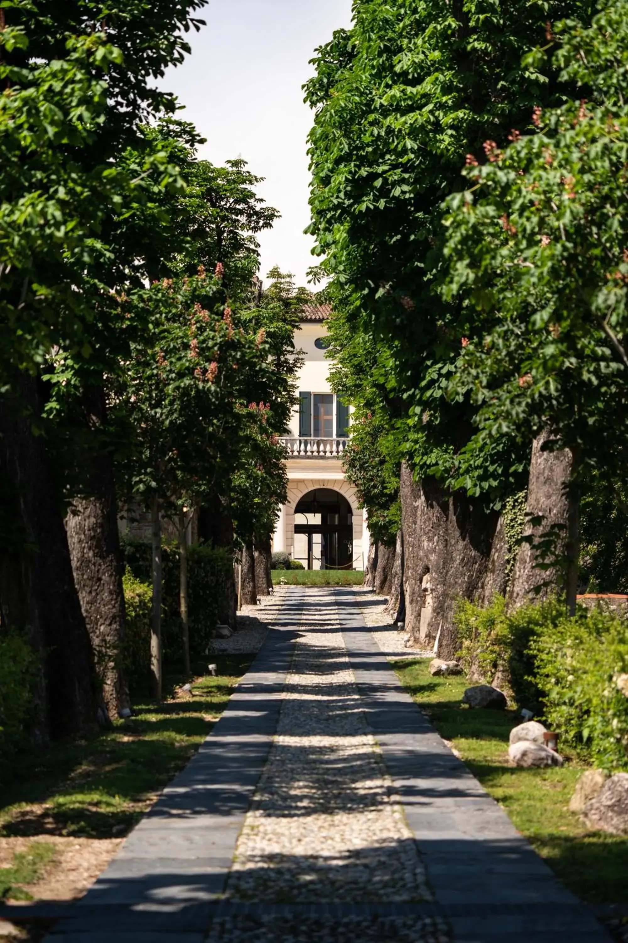 Facade/entrance in QC Grand Hotel Villa Arzaga Garda Spa & Golf Facade/entrance in QC Grand Hotel Villa Arzaga Garda Spa & Golf