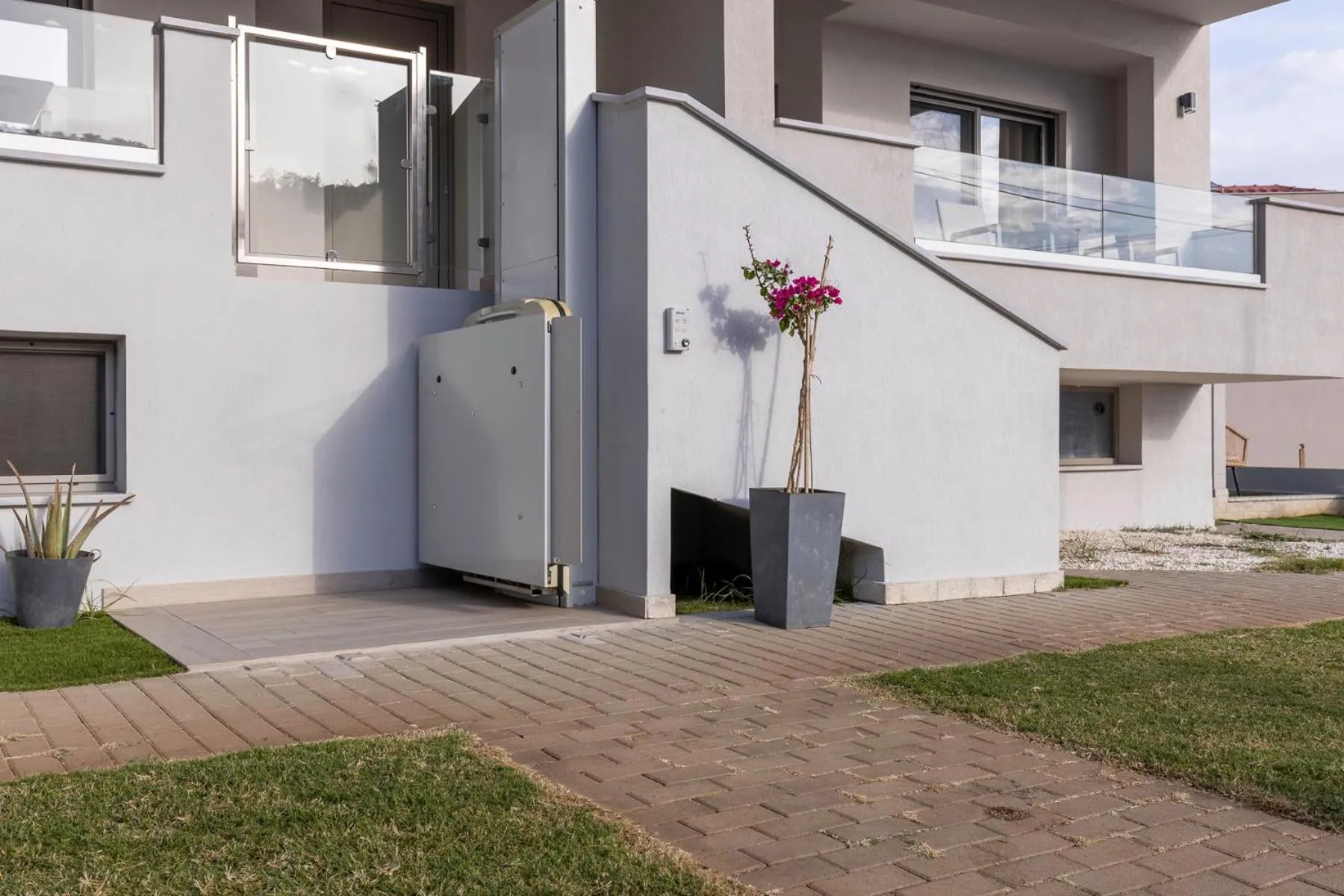 Elisavet Nuevo Studios & Suites