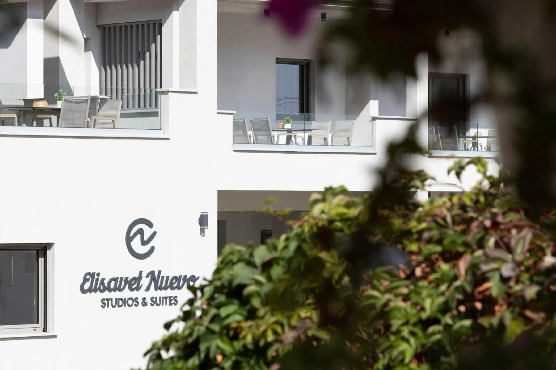 Elisavet Nuevo Studios & Suites