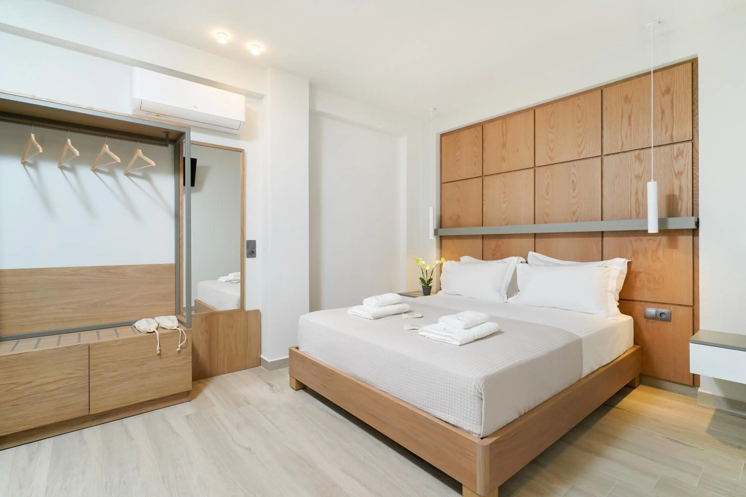 Bed in Elisavet Nuevo Studios & Suites