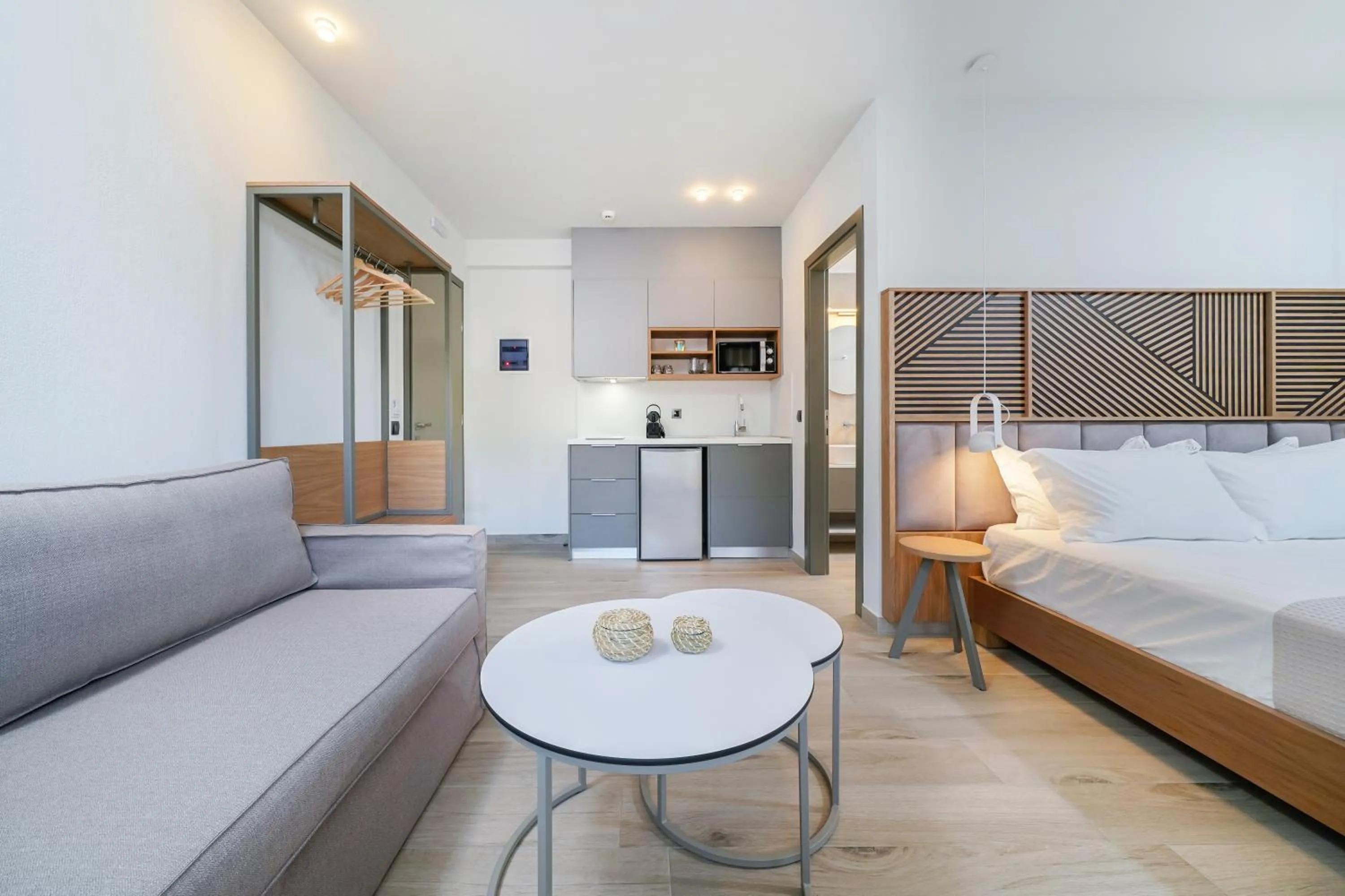 Bed in Elisavet Nuevo Studios & Suites