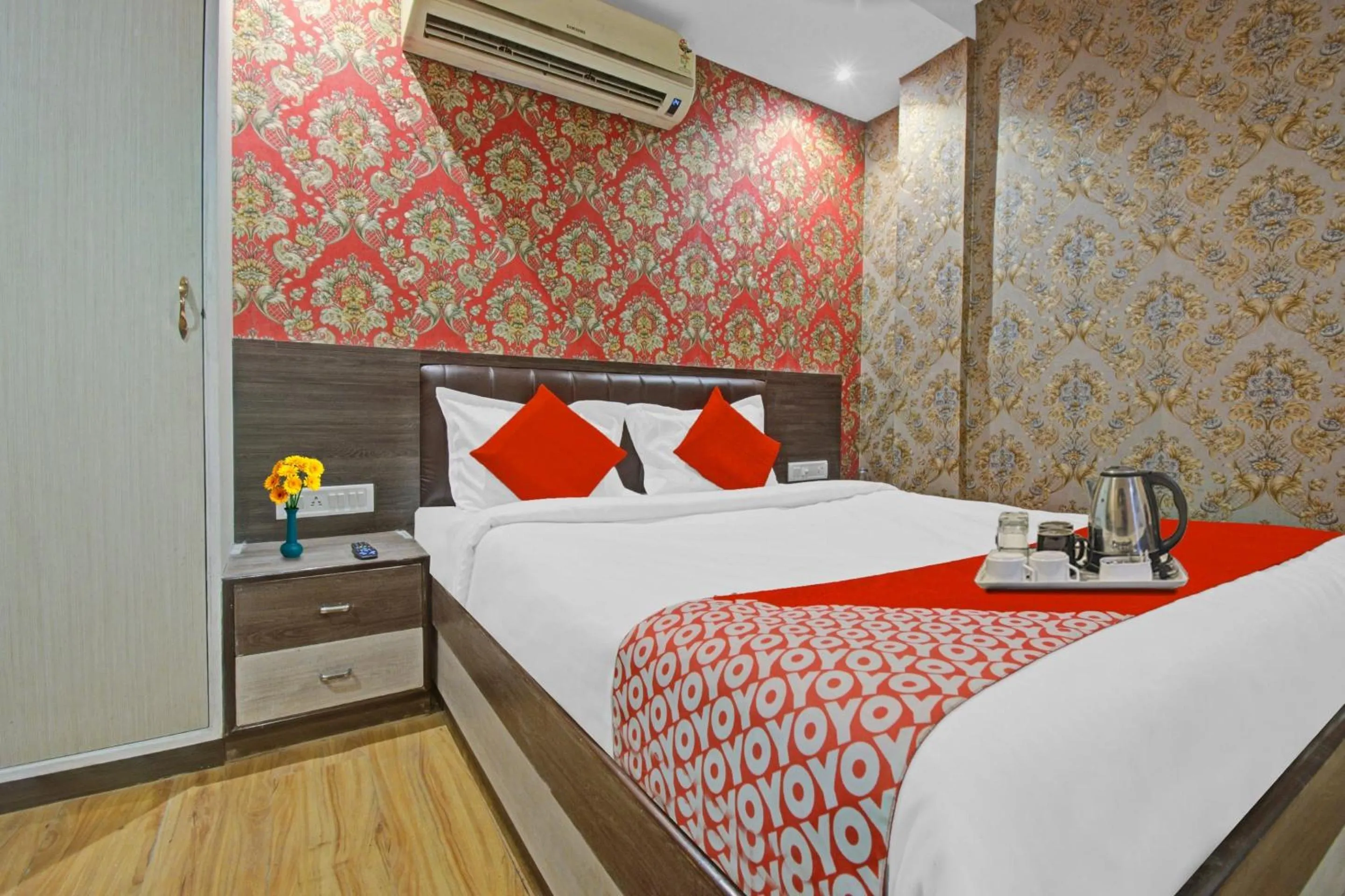 Bedroom, Bed in Hotel O Shree Mangalkamna