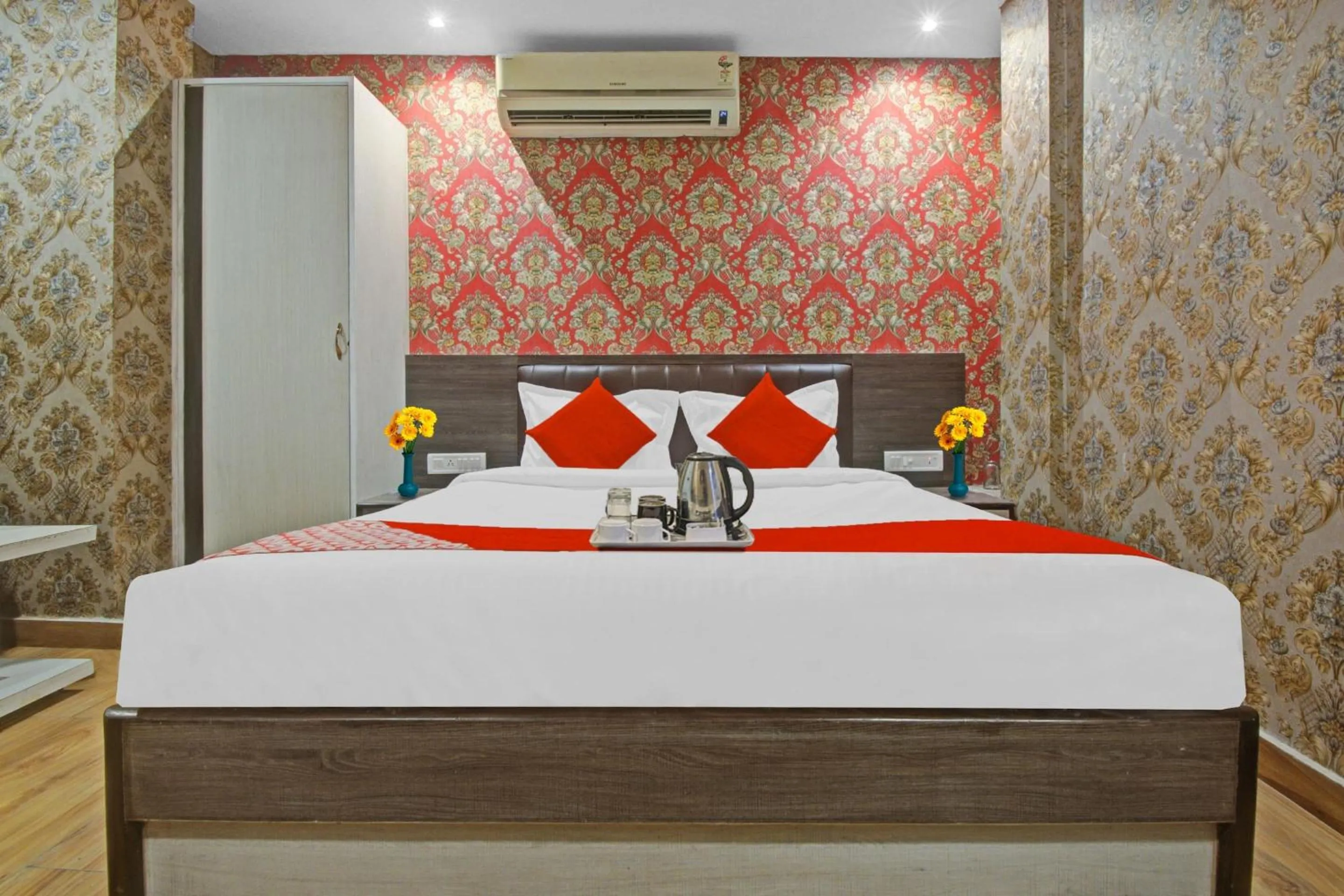 Bedroom in Hotel O Shree Mangalkamna
