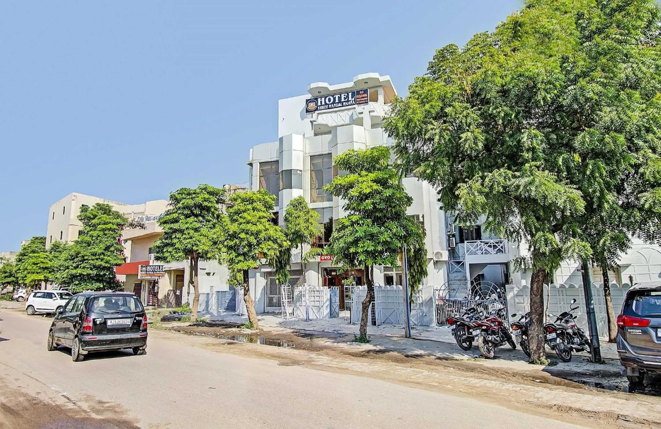 Facade/entrance in Hotel O Shree Mangalkamna