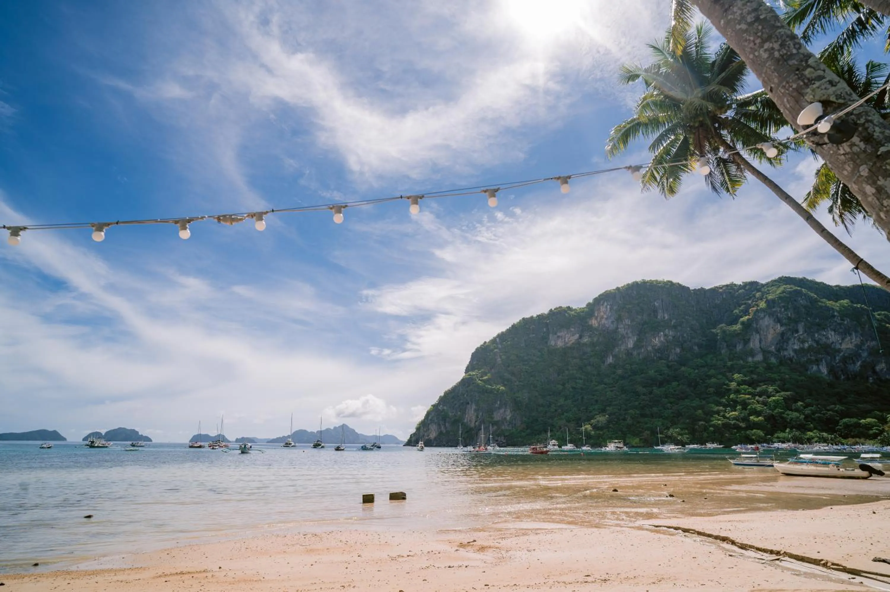 Beach in Banig Beach Resort El Nido