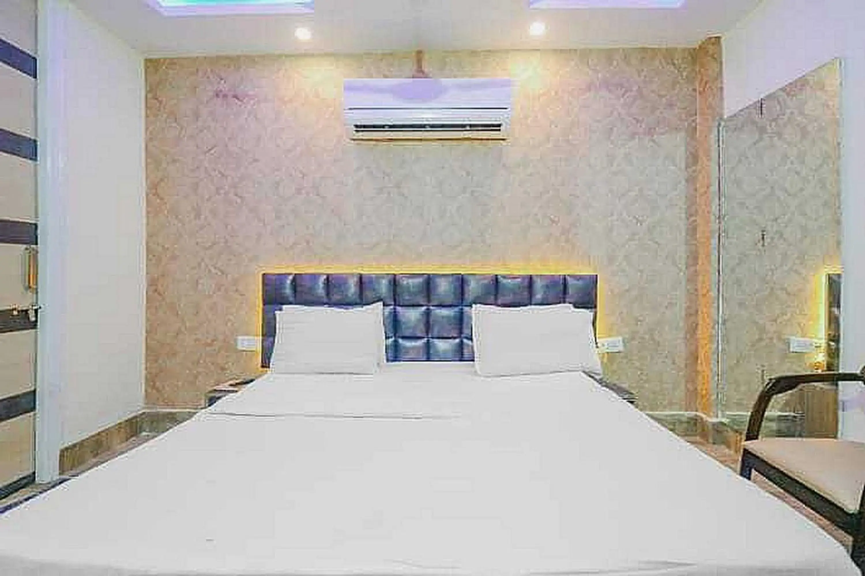 Bedroom, Bed in Super Hotel O Vivaan Residency Bedroom, Bed in Super Hotel O Vivaan Residency