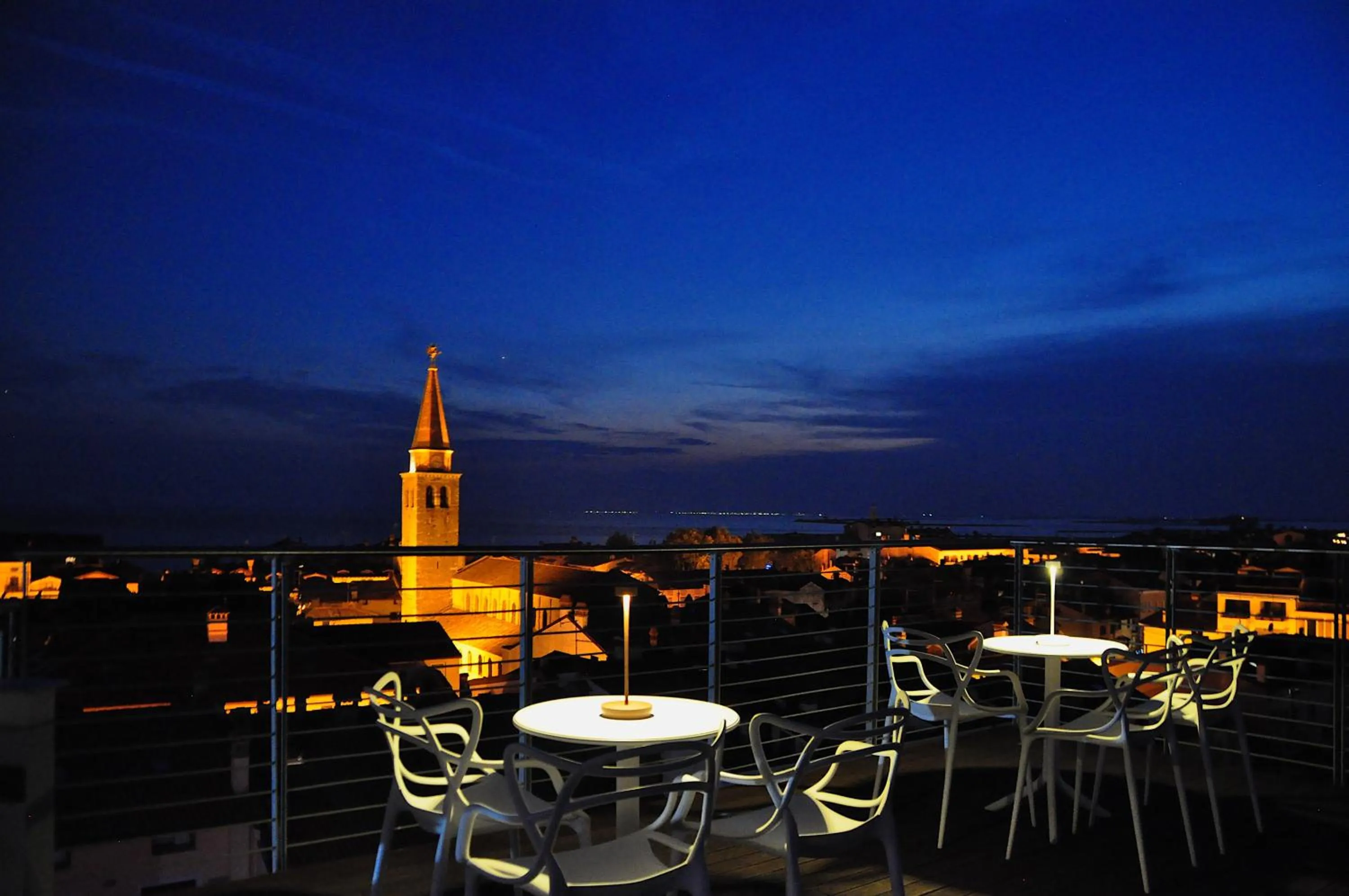 Night in Hotel Regina