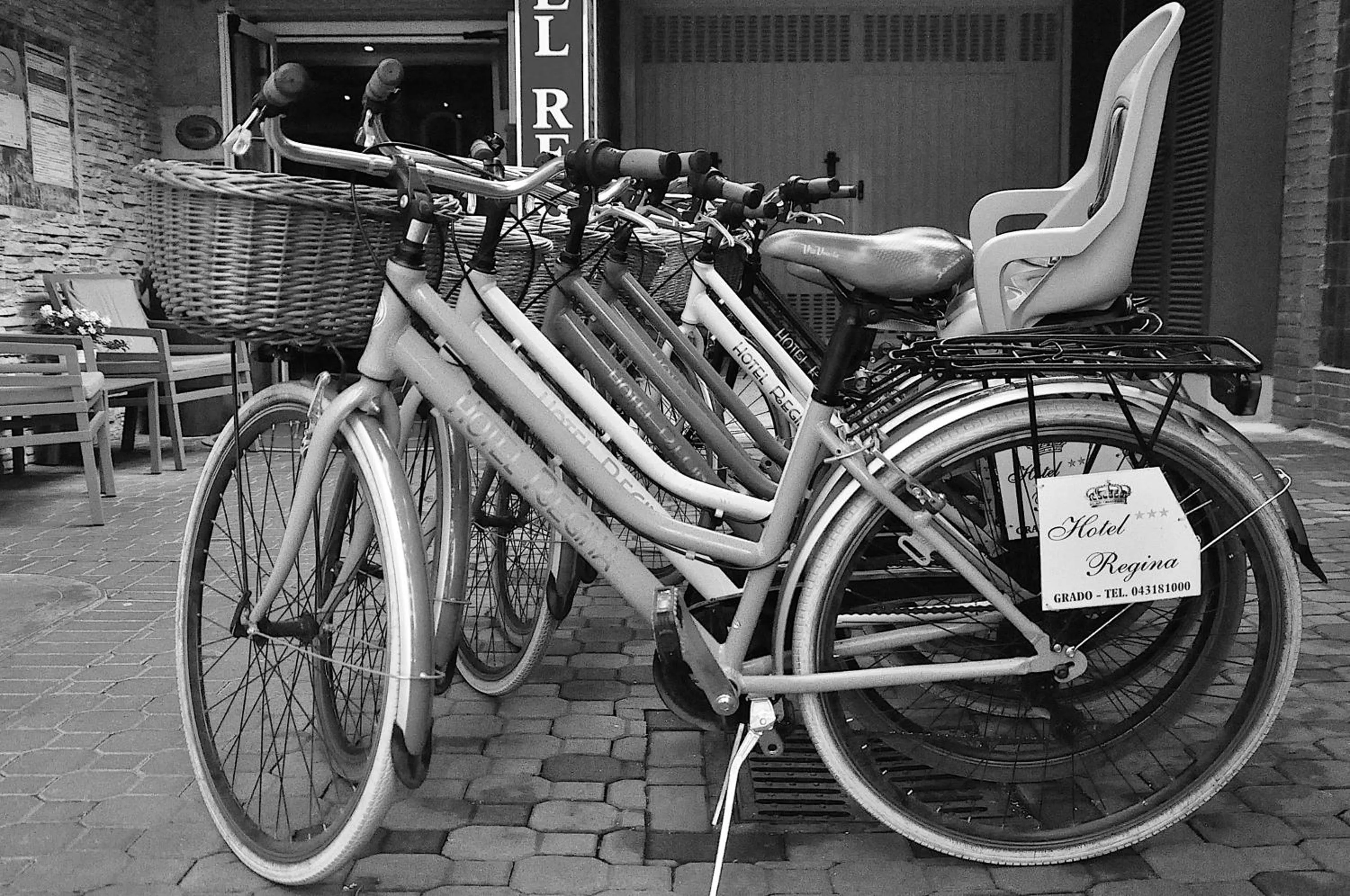 Facade/entrance in Hotel Regina