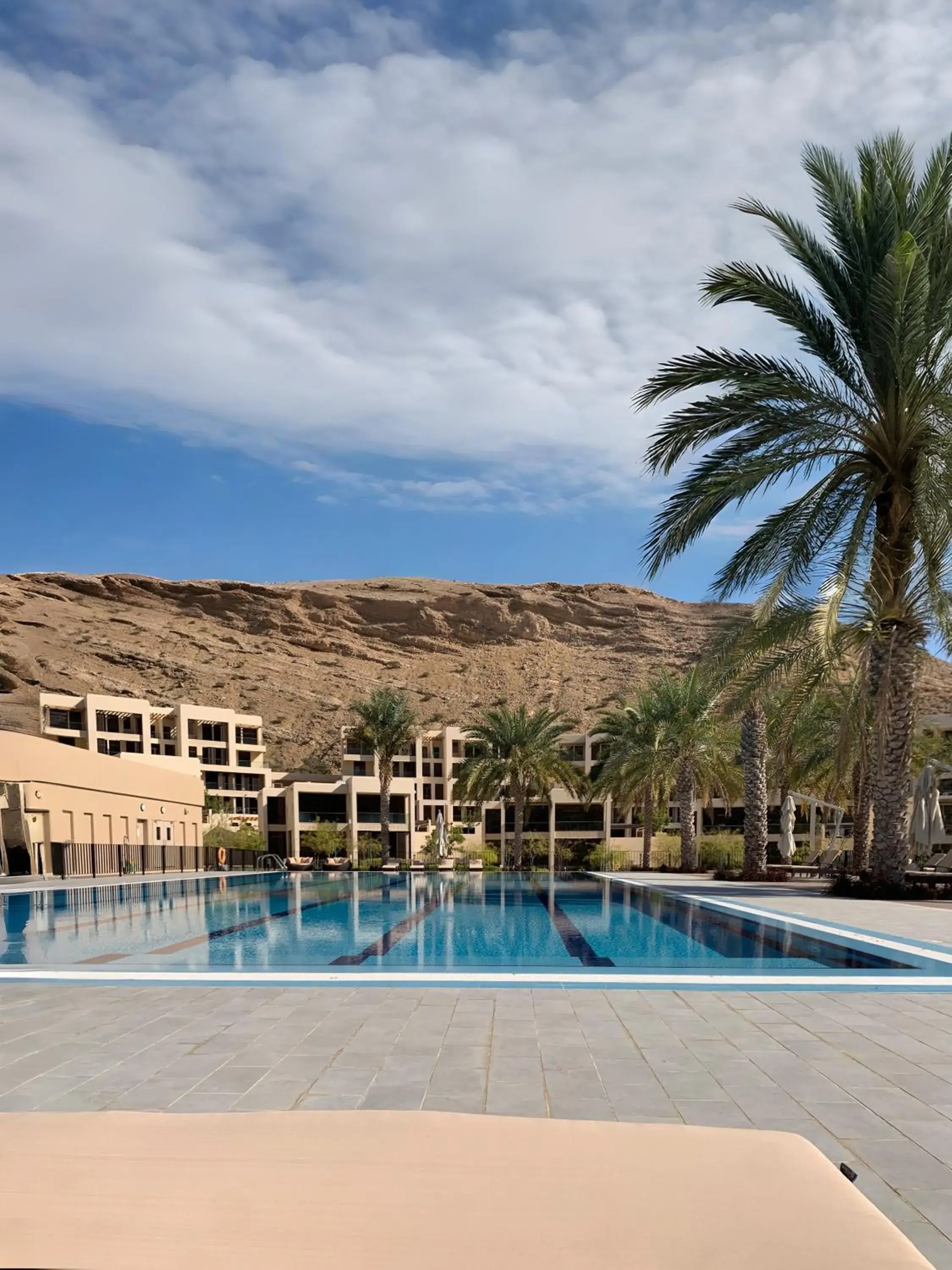 Stylish Apartment with a Jacuzzi (Park&Pool View) Stylish Apartment with a Jacuzzi (Park&Pool View)