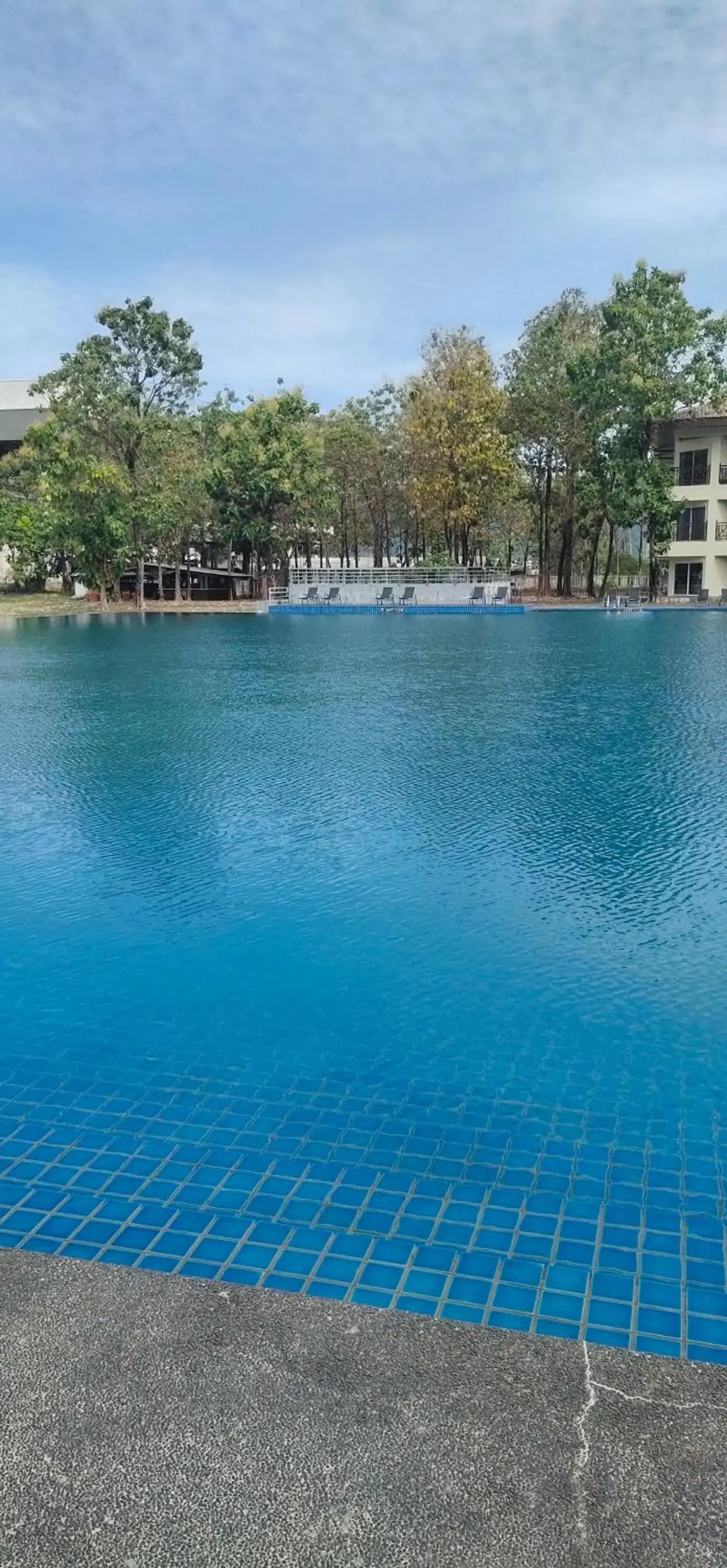 Swimming pool in OCEAN LODGE Swimming pool in OCEAN LODGE