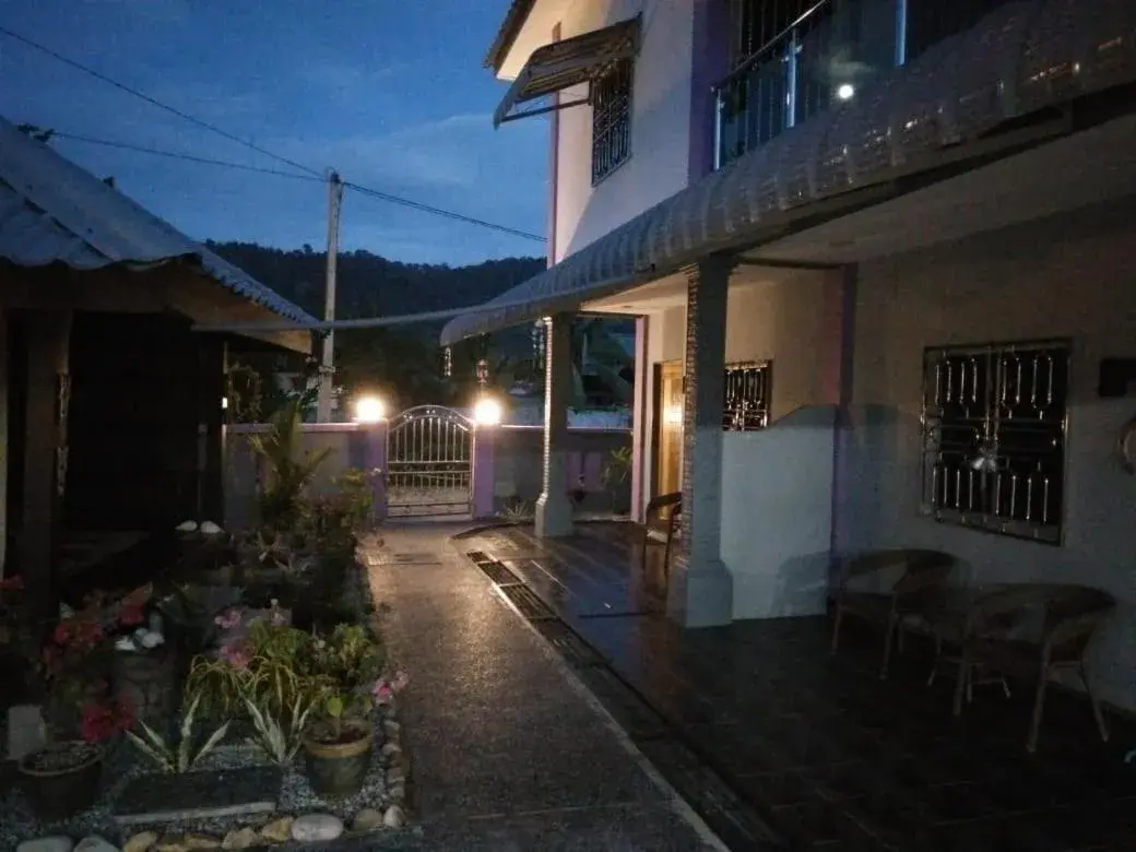 Property building in OCEAN LODGE Property building in OCEAN LODGE