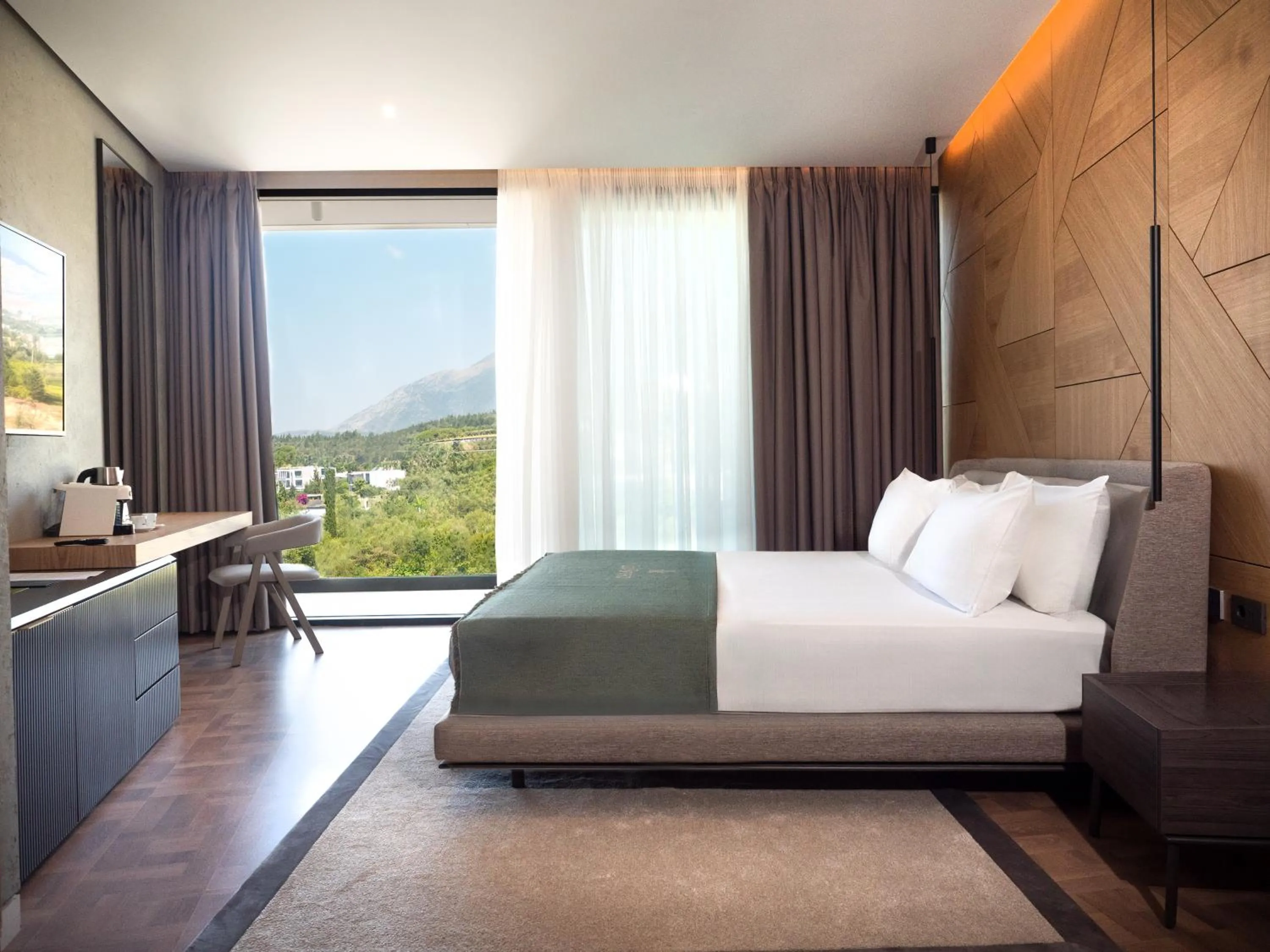 Bed in La Brisa Boutique Hotel