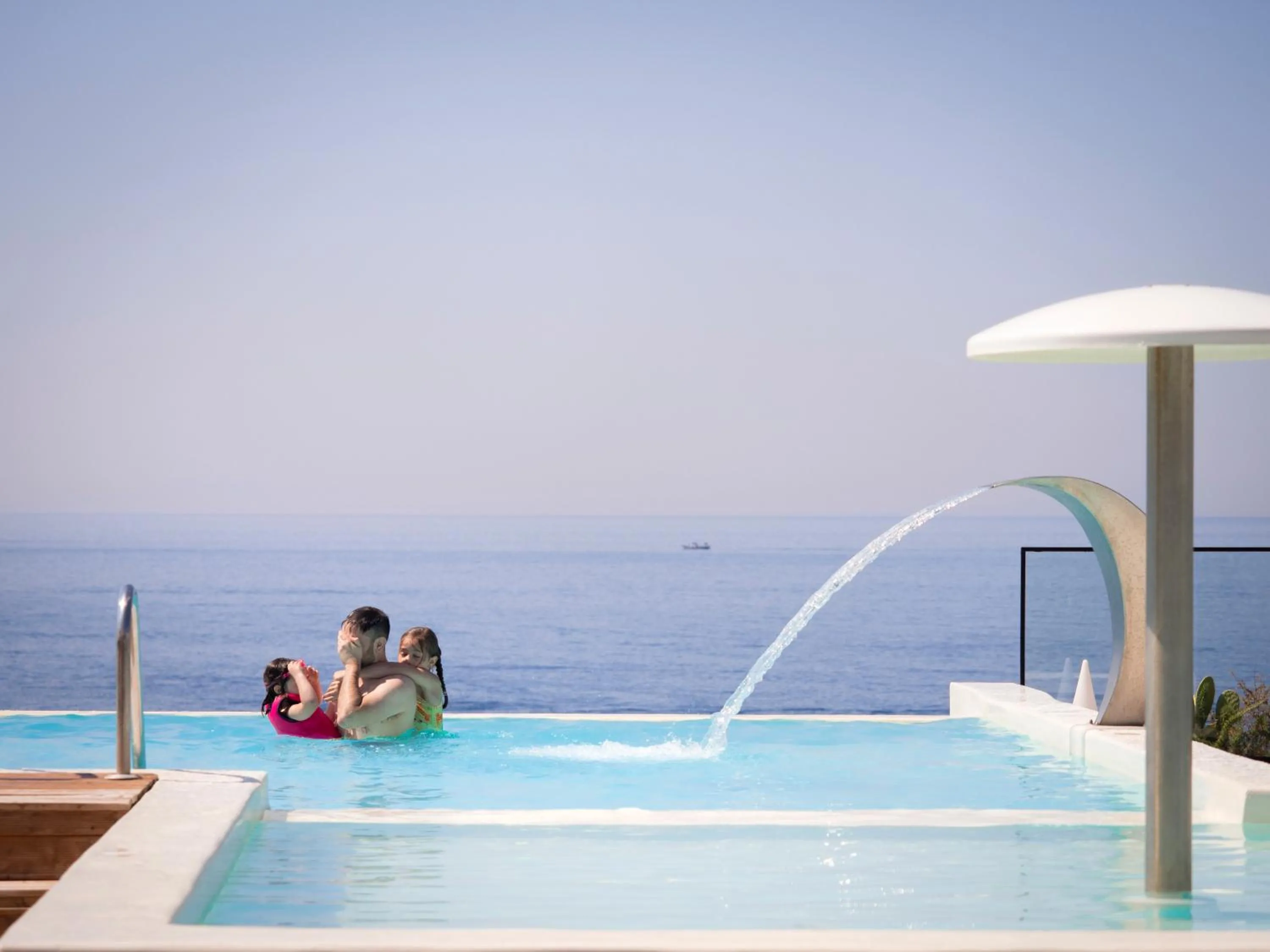 Swimming pool in La Brisa Boutique Hotel
