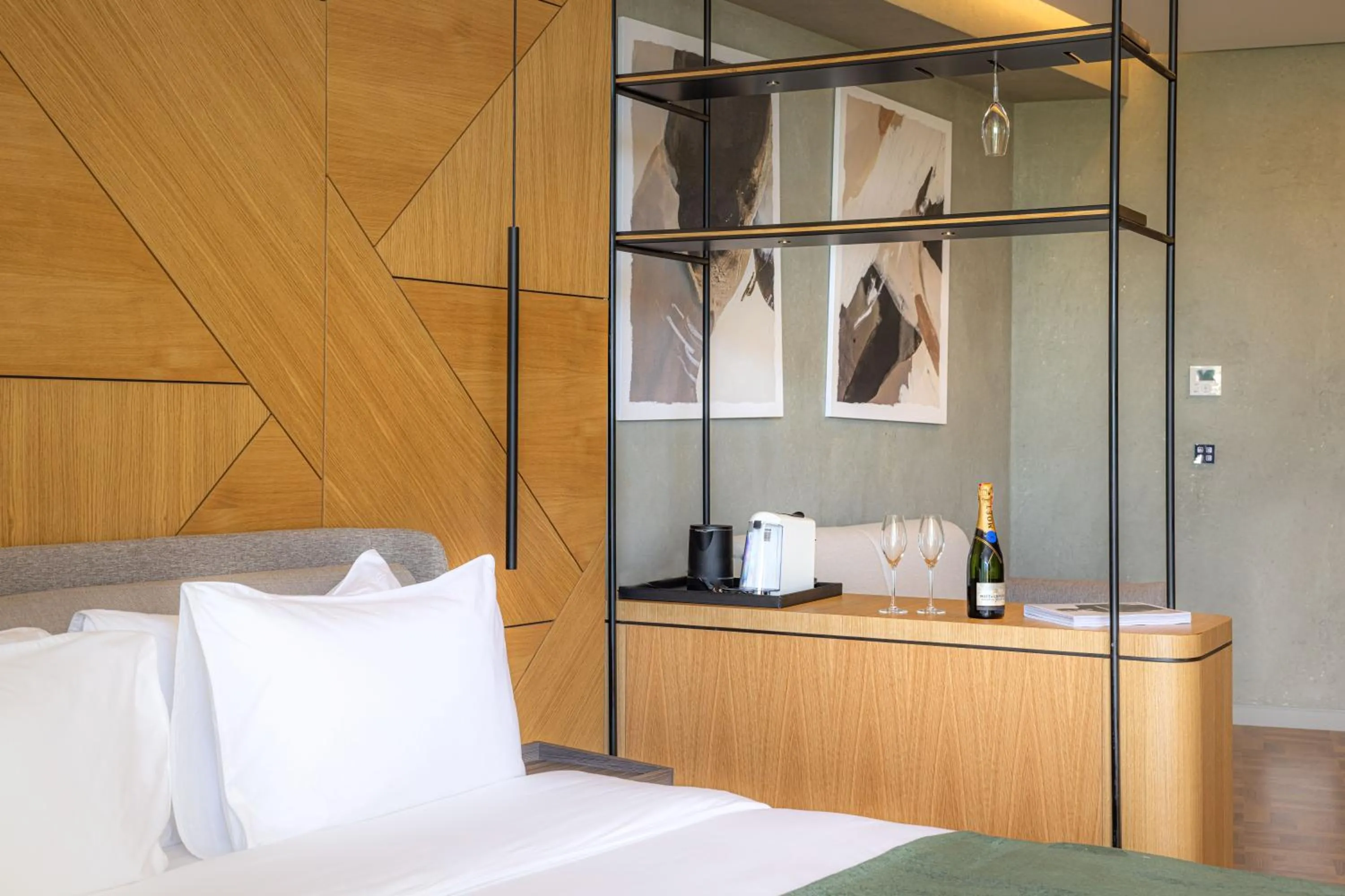 Bed in La Brisa Boutique Hotel
